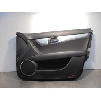 Recambio de guarnecido puerta delantera derecha para mercedes-benz clase c (w204) berlina 2.1 cdi cat referencia OEM IAM A204540