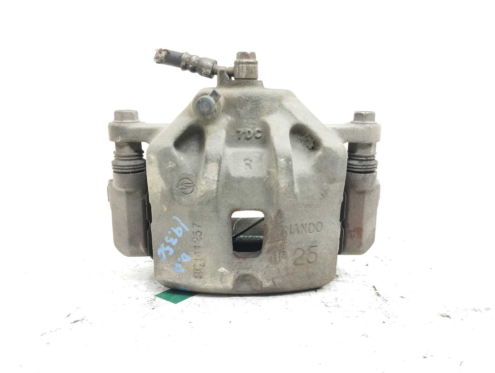Recambio de pinza de freno delantera derecha para ssangyong tivoli crystal 4x2 referencia OEM IAM   