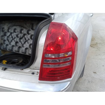 Recambio de piloto trasero derecho para chrysler 300 c 3.0 crd referencia OEM IAM   
