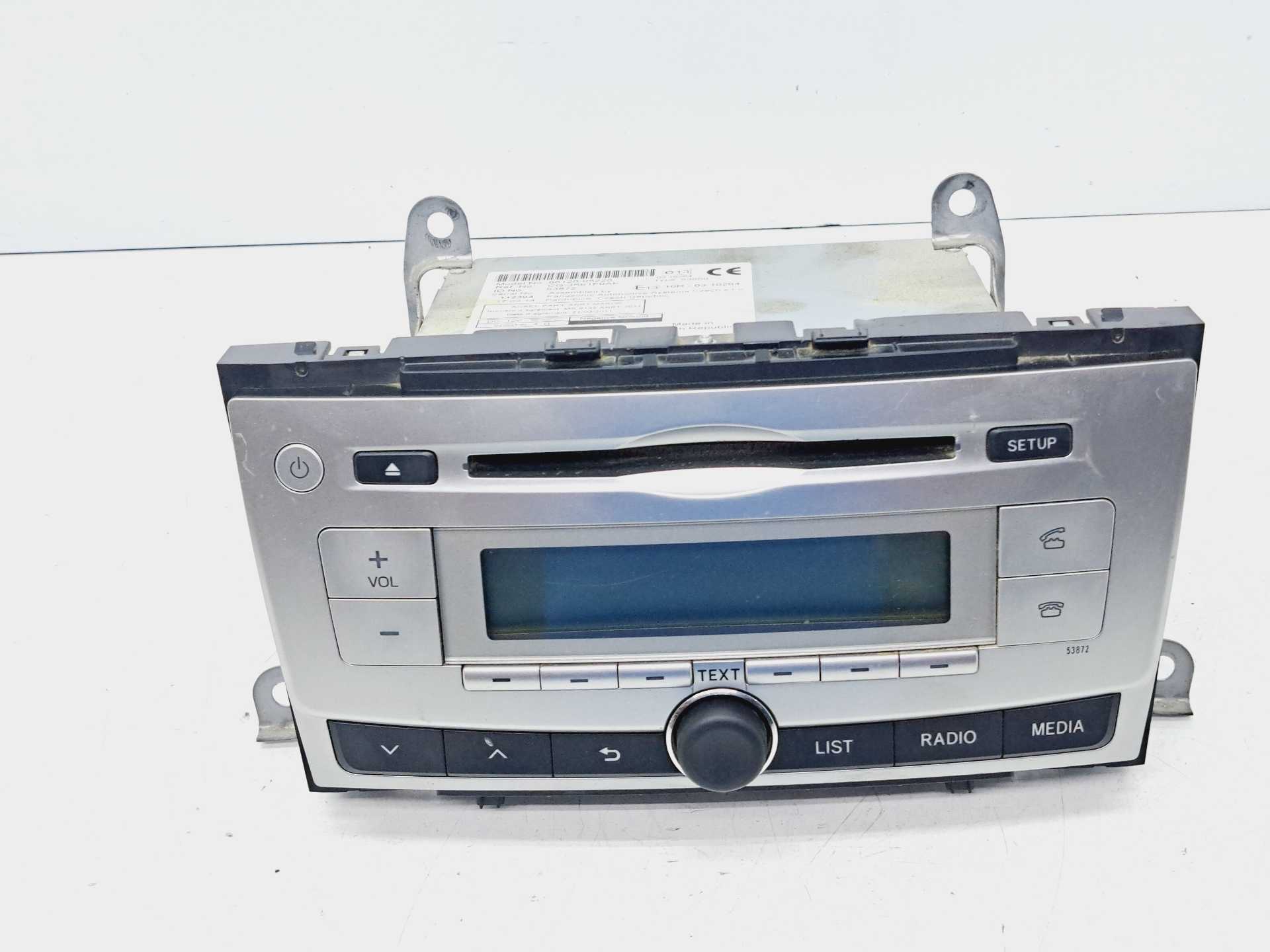 Recambio de sistema audio / radio cd para toyota avensis (t27) 2.0 d-4d cat referencia OEM IAM 8612005220 CQJS61F0AE 