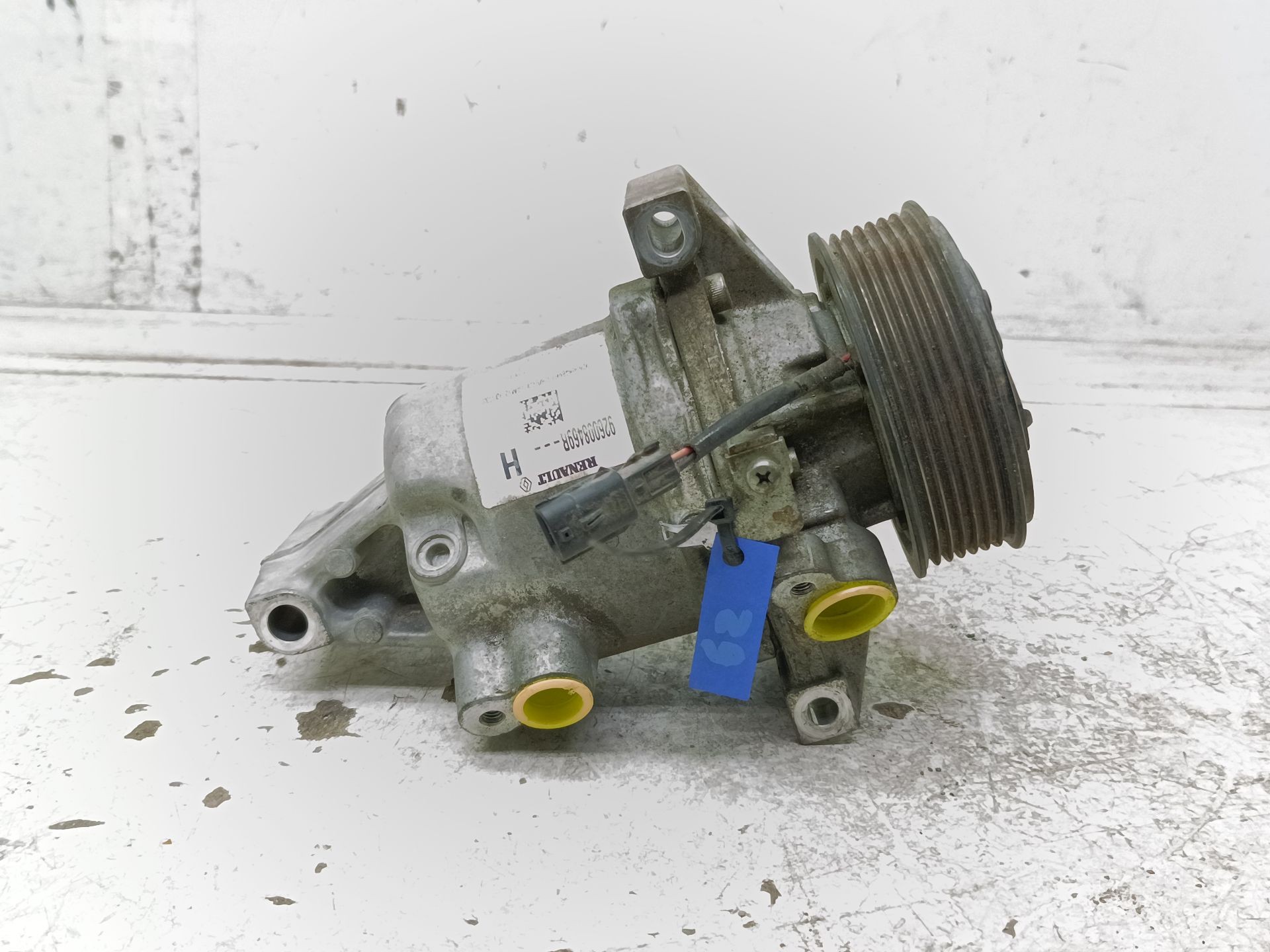 Recambio de compresor aire acondicionado para dacia sandero iii essential referencia OEM IAM 926008469R  