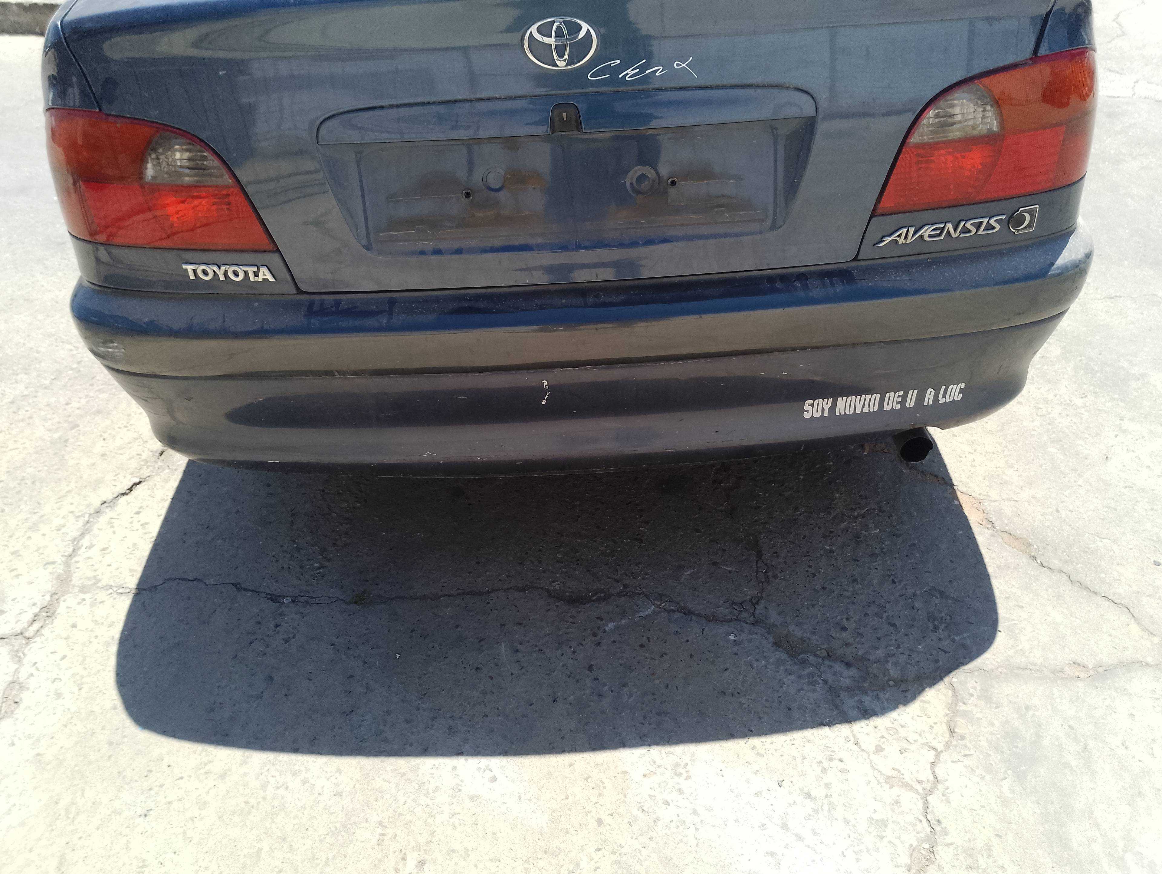 Recambio de paragolpes trasero para toyota avensis berlina (t 22) 2.0 d4-d luna (5-ptas.) referencia OEM IAM   