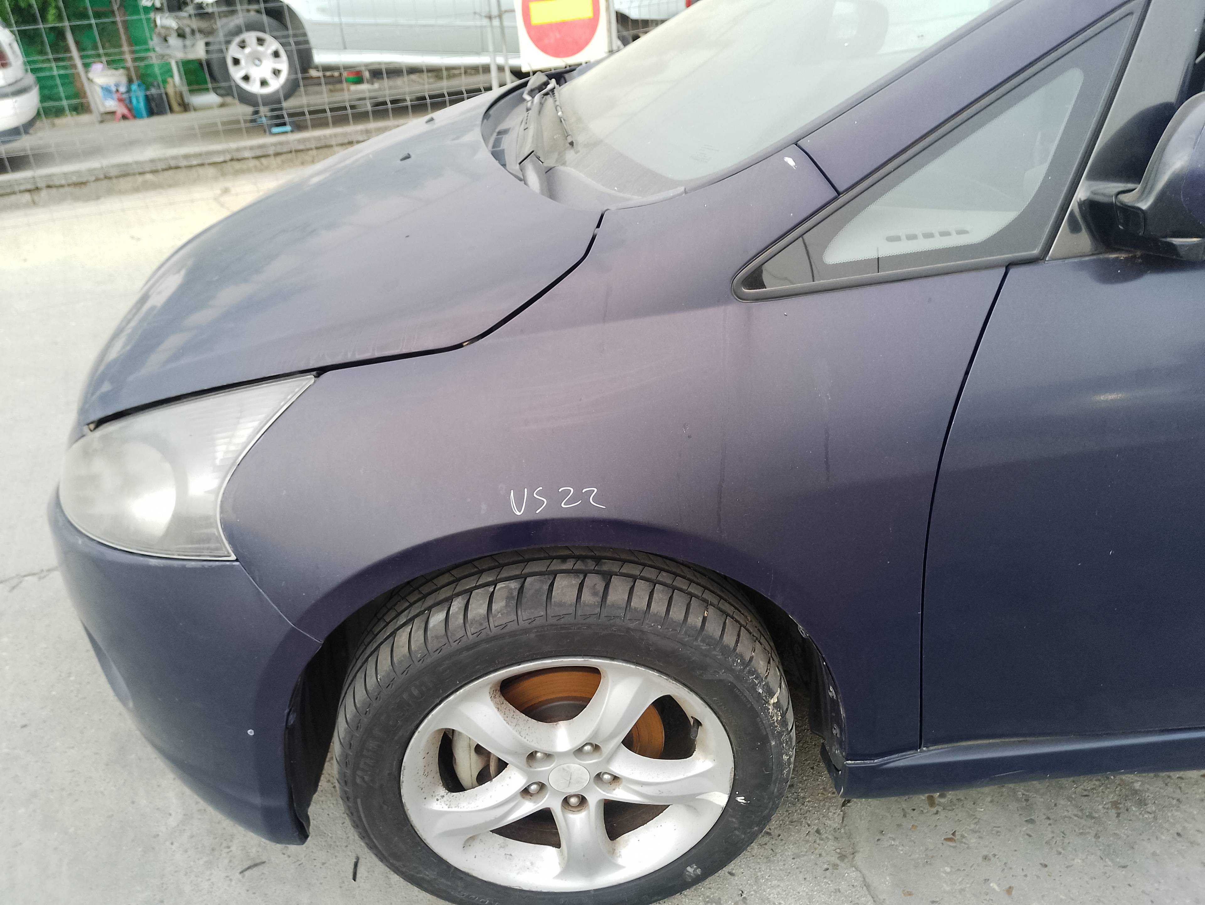 Recambio de aleta delantera izquierda para mitsubishi grandis (na0w) 2.0 di-d inform referencia OEM IAM   