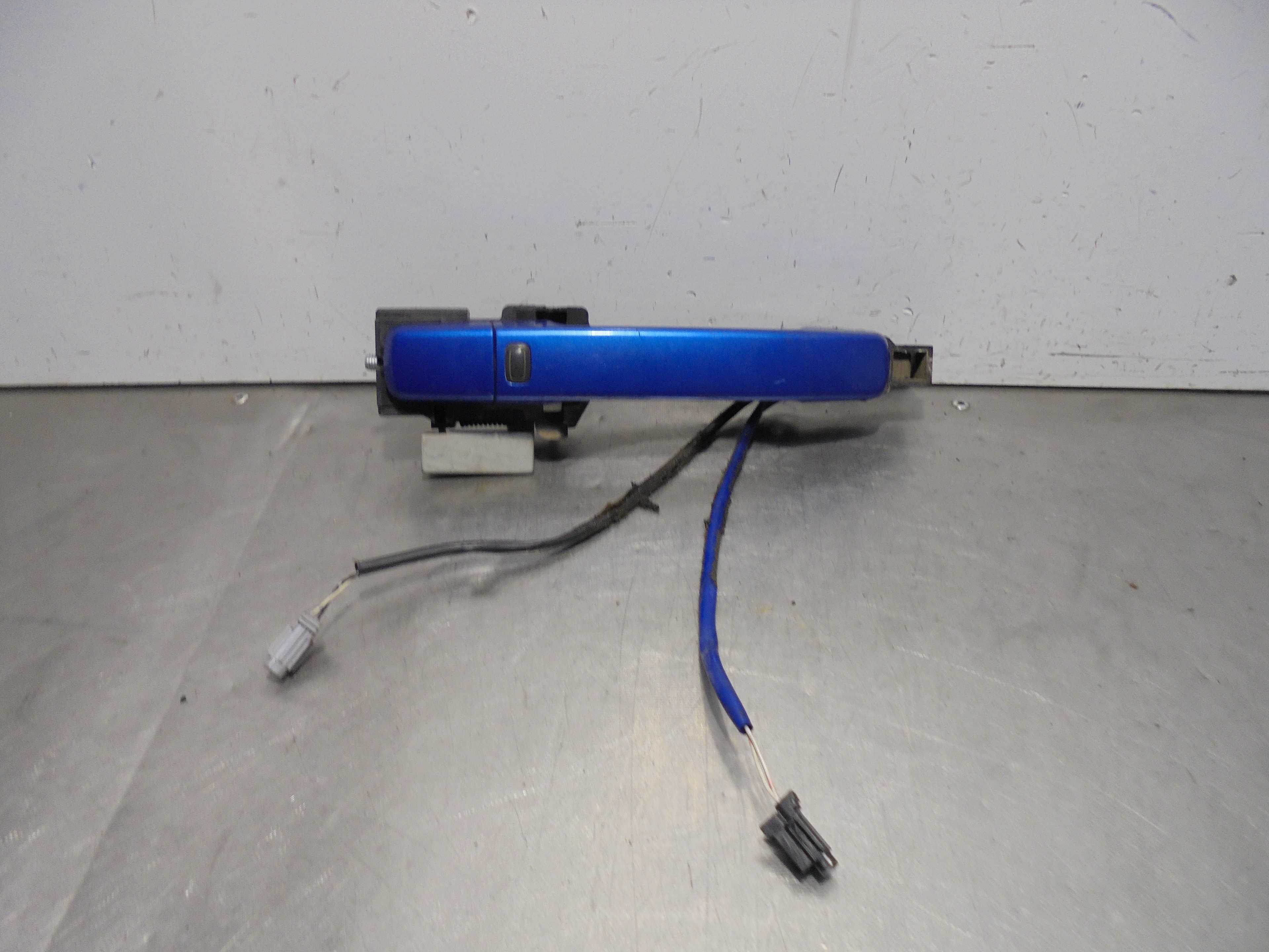 Recambio de maneta exterior delantera derecha para nissan qashqai (j10) acenta referencia OEM IAM 80611EB300  
