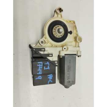 MOTOR ELEVALUNAS TRASERO IZQUIERDO 1K0959703F F005S00154 997756101
