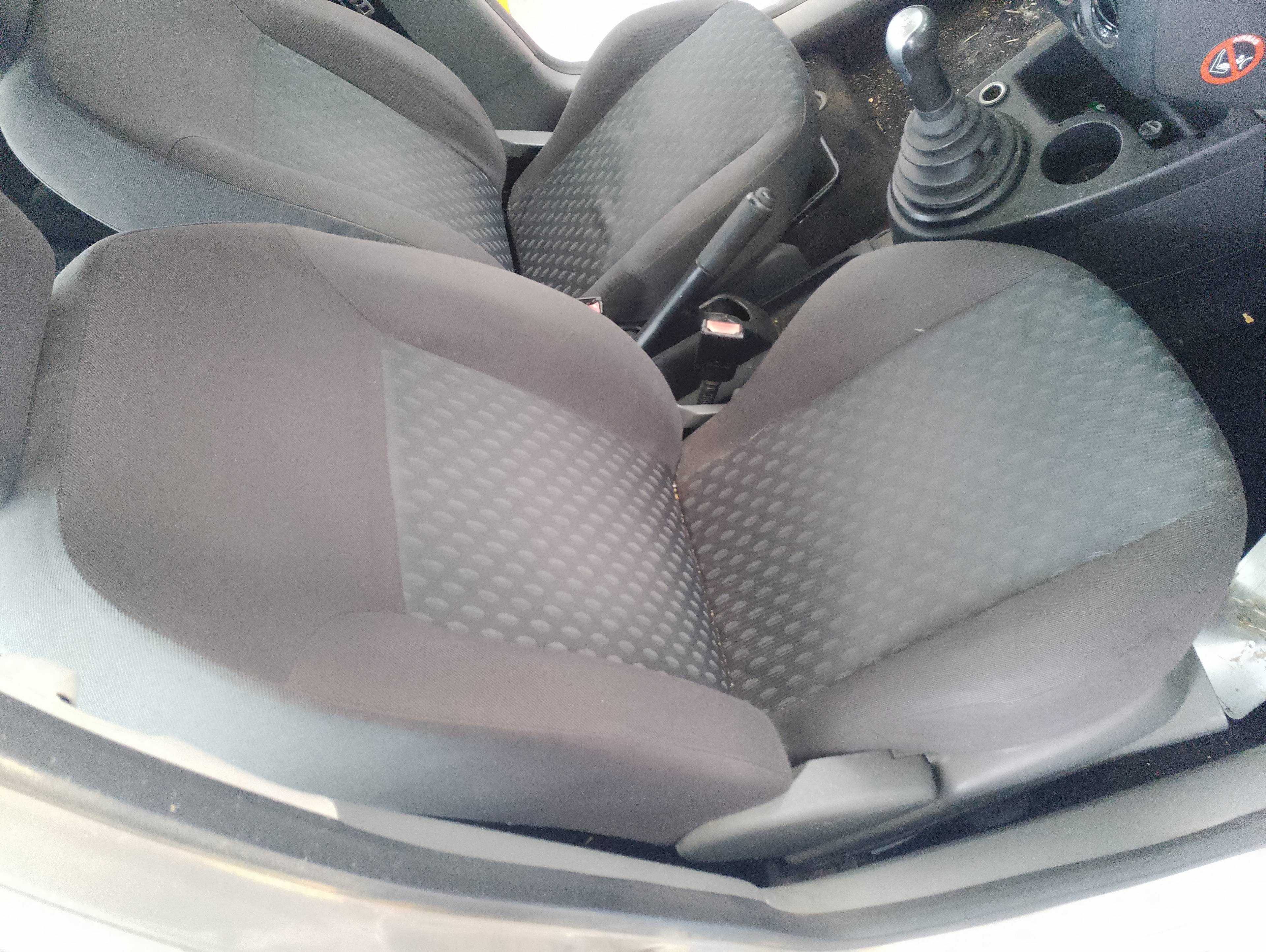Recambio de asiento delantero derecho para ford fiesta (cbk) ambiente referencia OEM IAM   