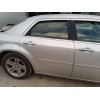 Recambio de puerta trasera derecha para chrysler 300 c 3.0 crd referencia OEM IAM   