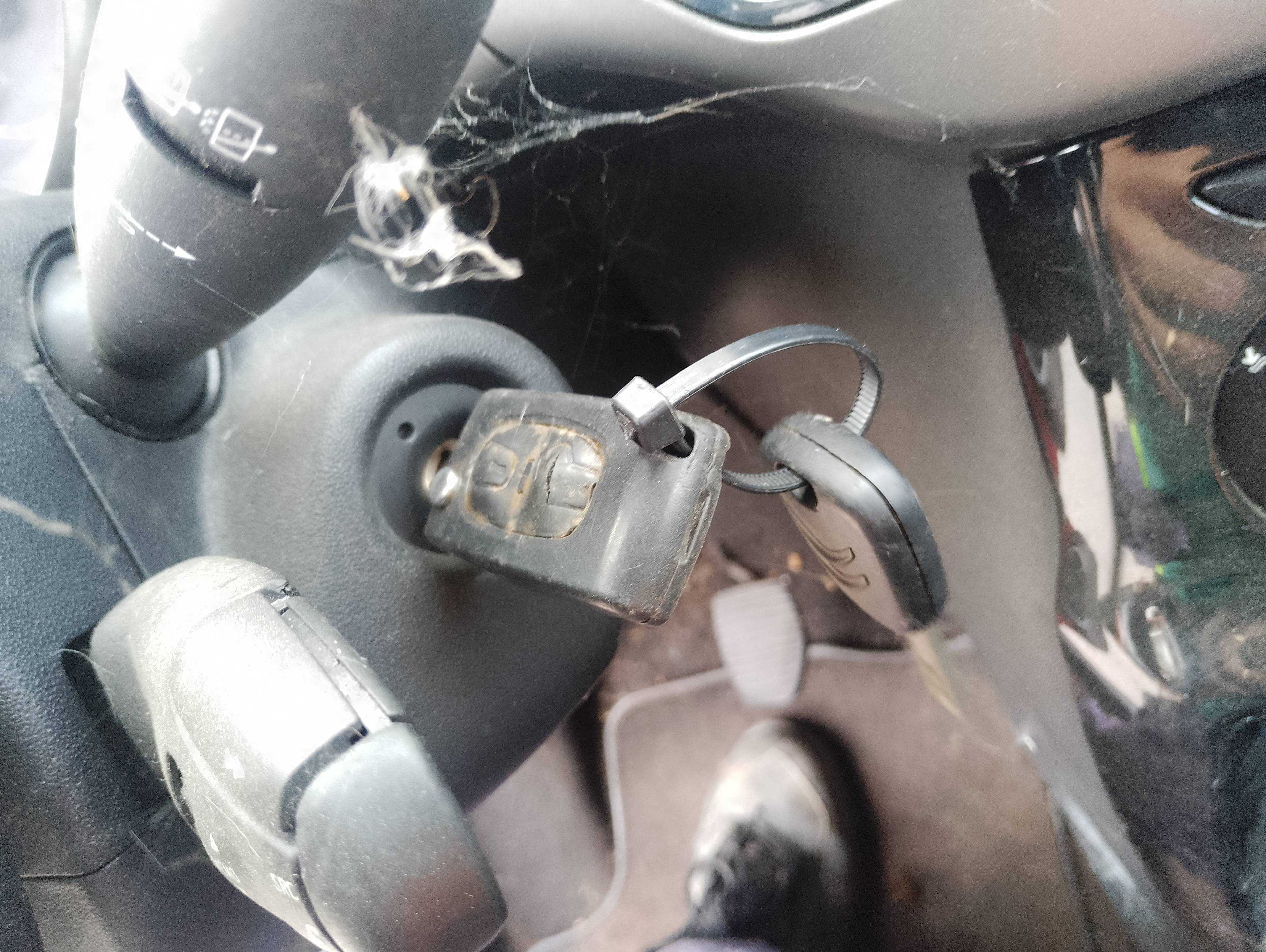 Recambio de conmutador de arranque para citroën c3 live edition referencia OEM IAM   