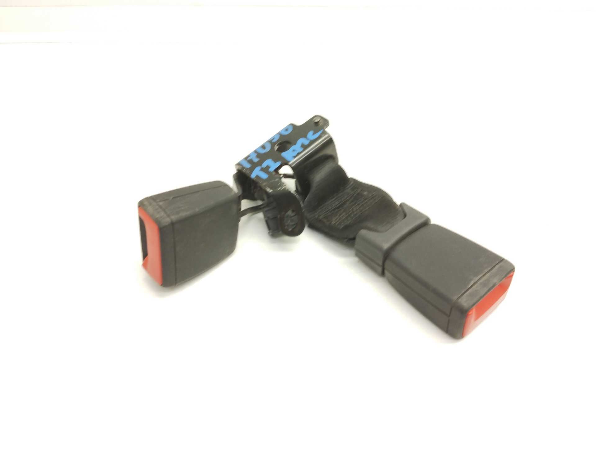 Recambio de anclaje cinturon de seguridad para skoda kamiq (nw4) active referencia OEM IAM 654857739B  