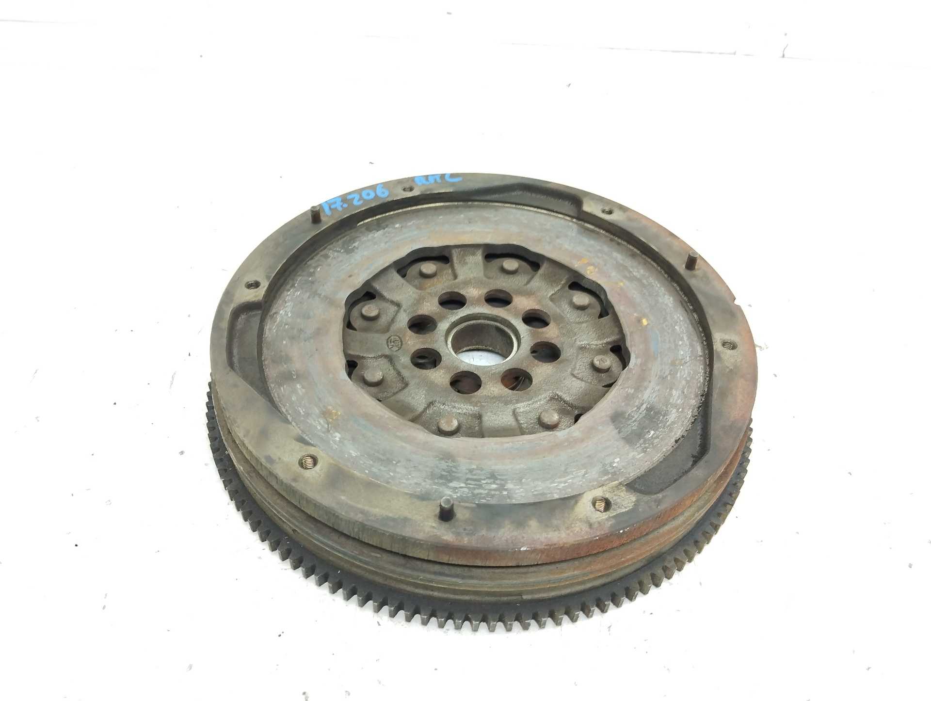 Recambio de volante motor para nissan x-trail (t30) referencia OEM IAM   