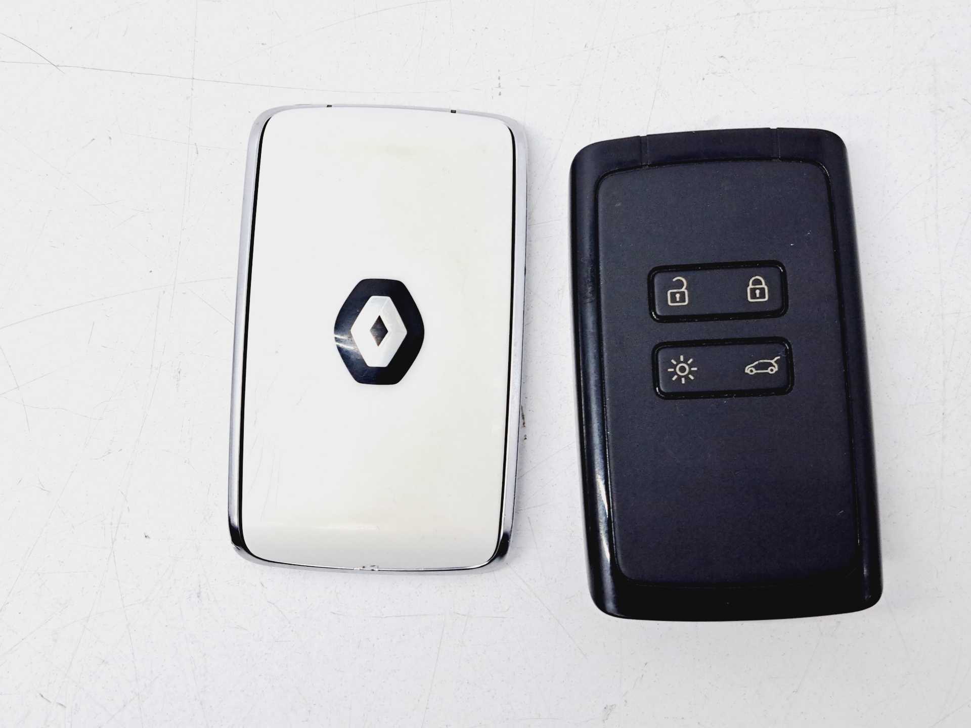 Recambio de llave tarjeta para renault megane iv grandtour 1.6 dci diesel fap energy referencia OEM IAM   