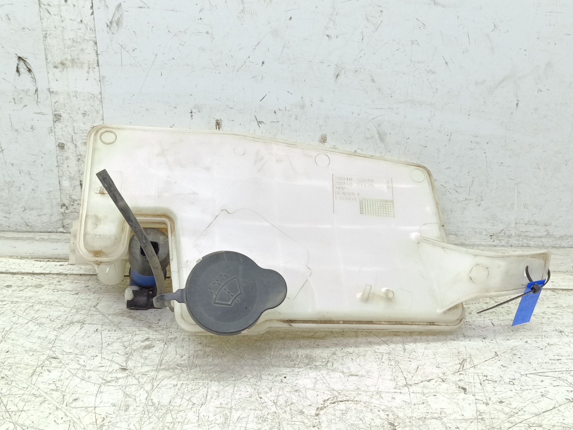 Recambio de deposito limpia para dacia sandero iii essential referencia OEM IAM 289105984R  