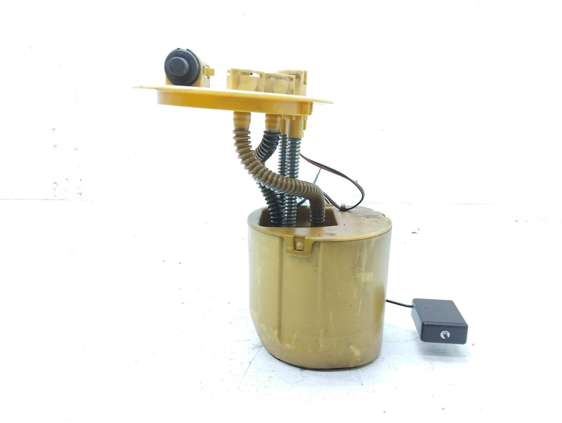 Recambio de aforador para toyota avensis (t27) active referencia OEM IAM 7701005020  