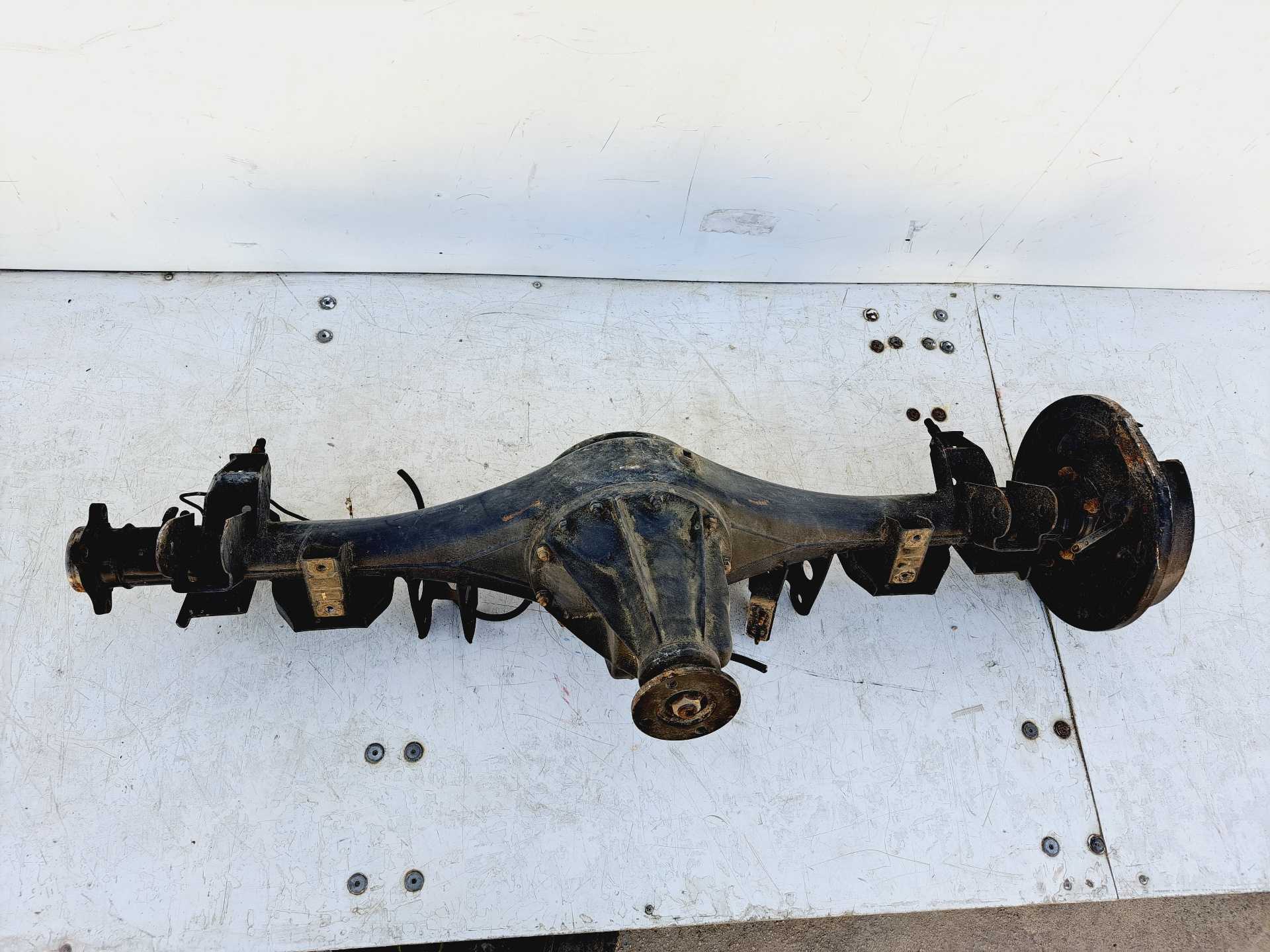 Recambio de puente trasero para nissan terrano/terrano.ii (r20) aventura referencia OEM IAM   