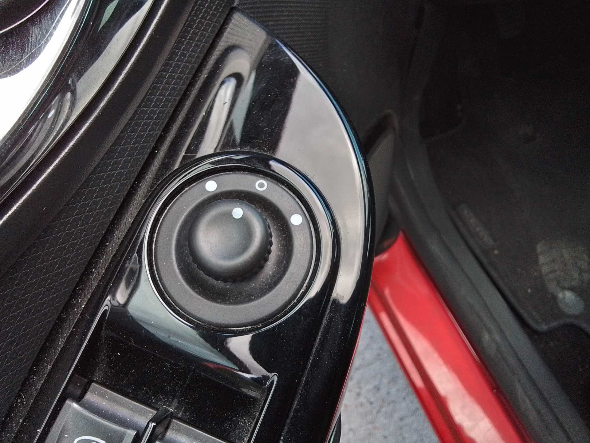 Recambio de mando retrovisor para renault clio iv referencia OEM IAM   