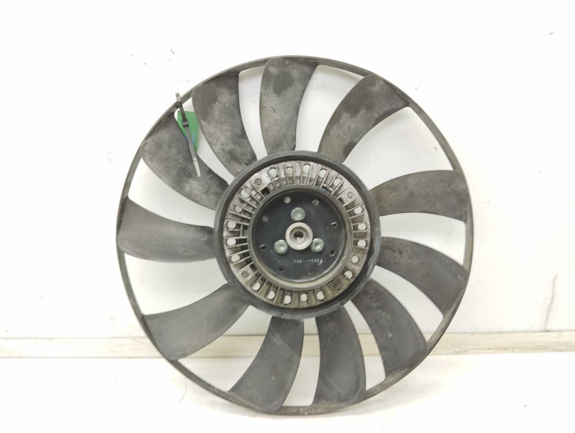 Recambio de ventilador viscoso motor para volkswagen passat berlina (3b3) advance referencia OEM IAM 068121347  
