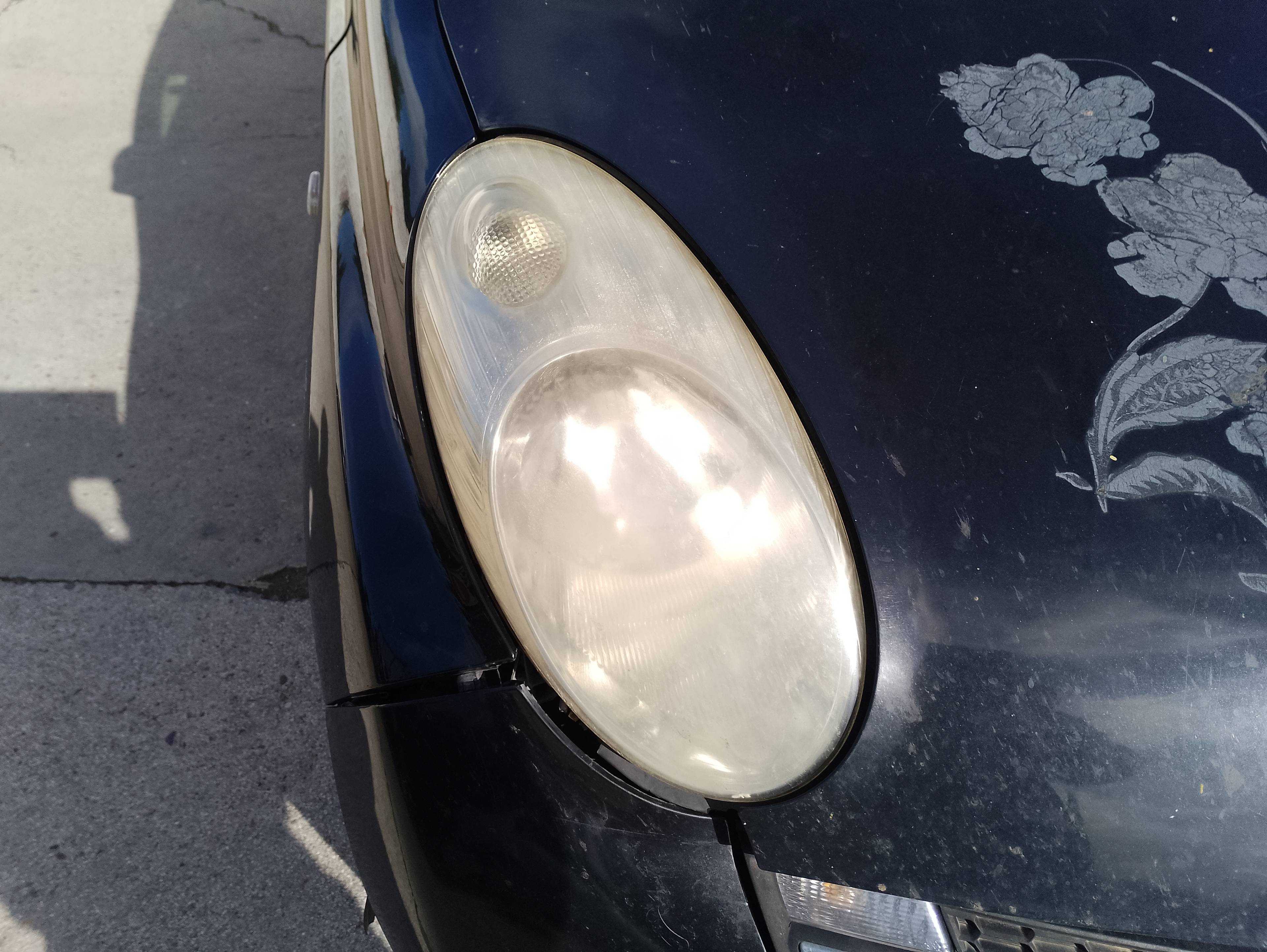 Recambio de faro derecho para nissan micra (k12e) acenta referencia OEM IAM   
