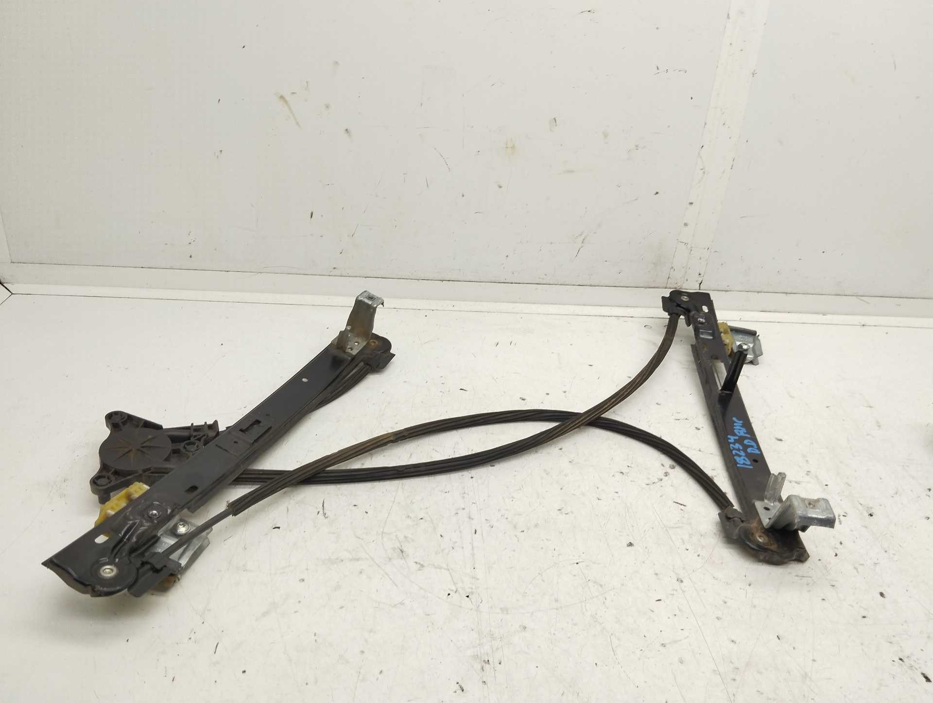 Recambio de elevalunas delantero derecho para seat ibiza sc (6j1) 1.6 tdi referencia OEM IAM  6J3837462 