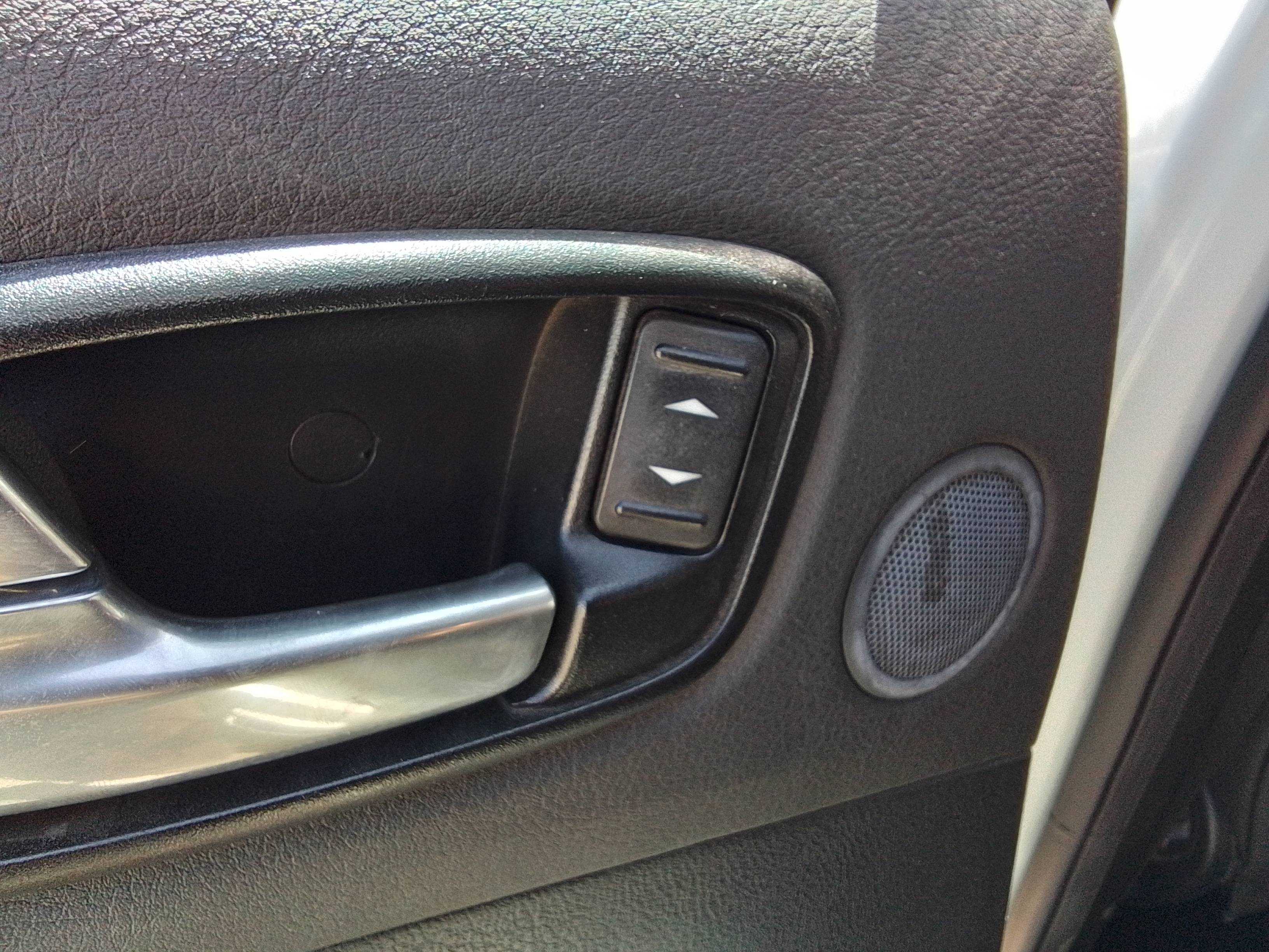 Recambio de mando elevalunas trasero izquierdo para ford mondeo ber. (ca2) 2.0 tdci cat referencia OEM IAM   