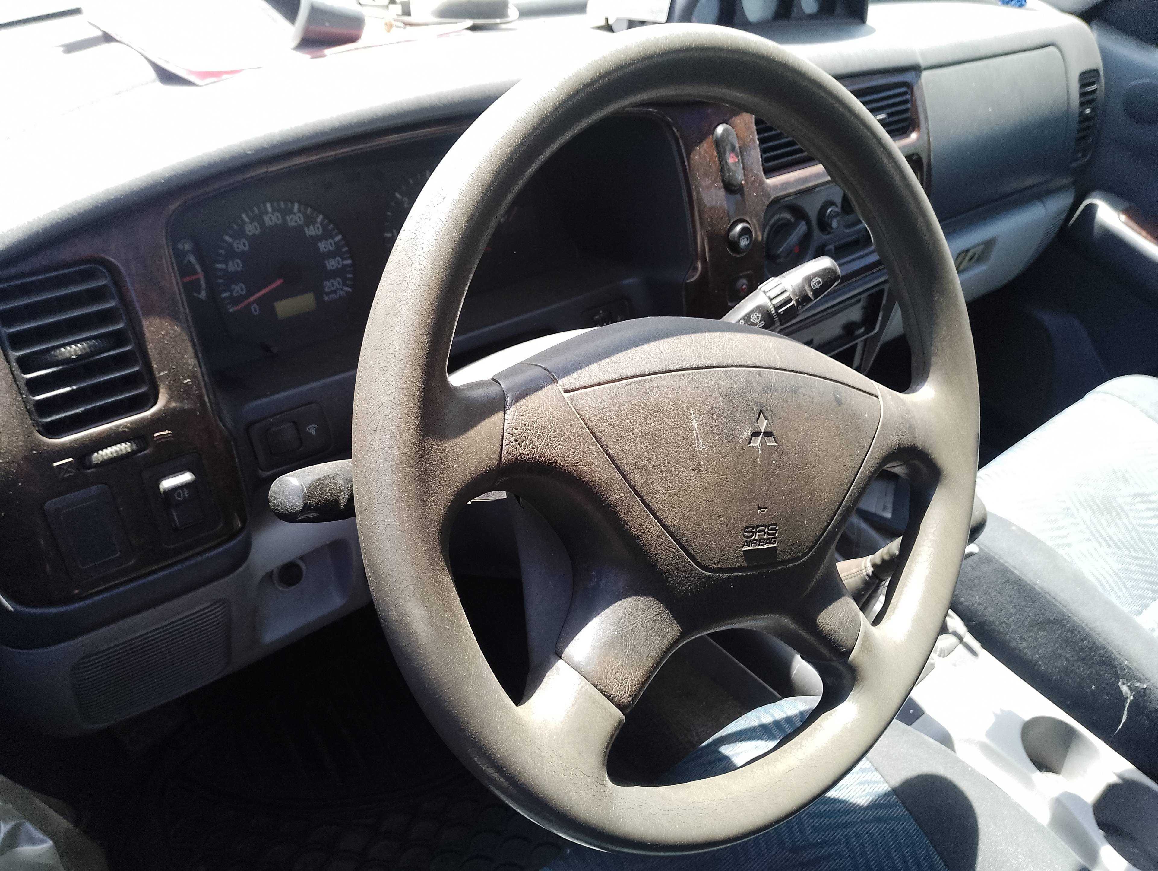 Recambio de volante para mitsubishi montero sport (k90) 2.5 td gls referencia OEM IAM   