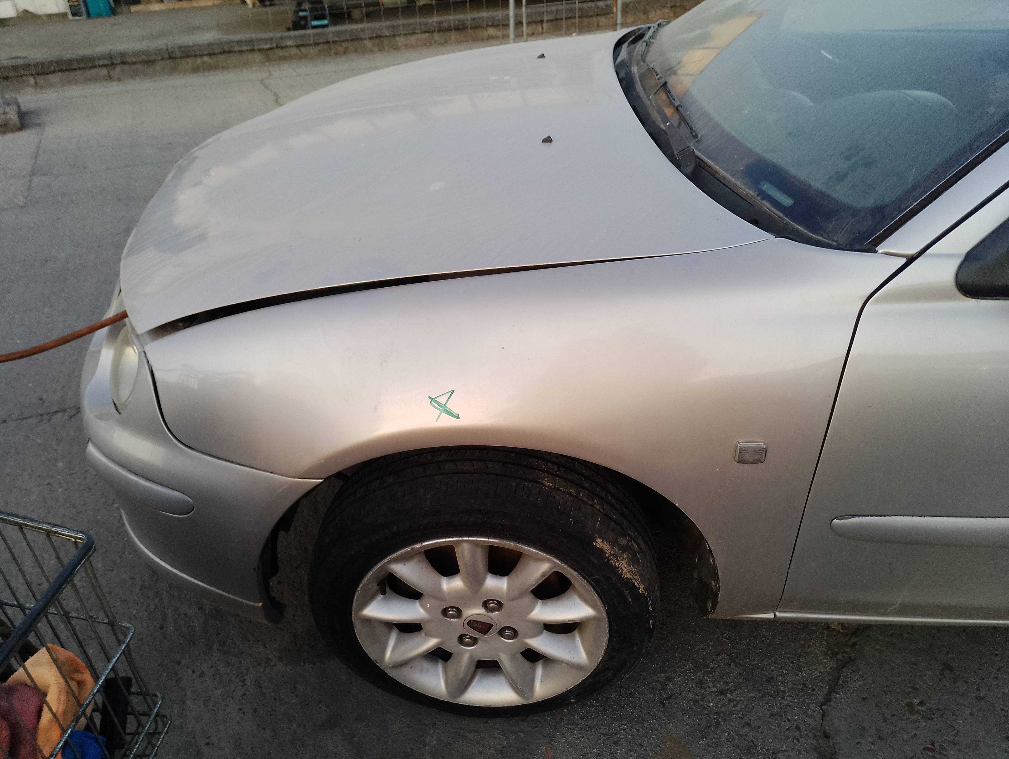 Recambio de aleta delantera izquierda para mg serie 25 (rf) referencia OEM IAM   