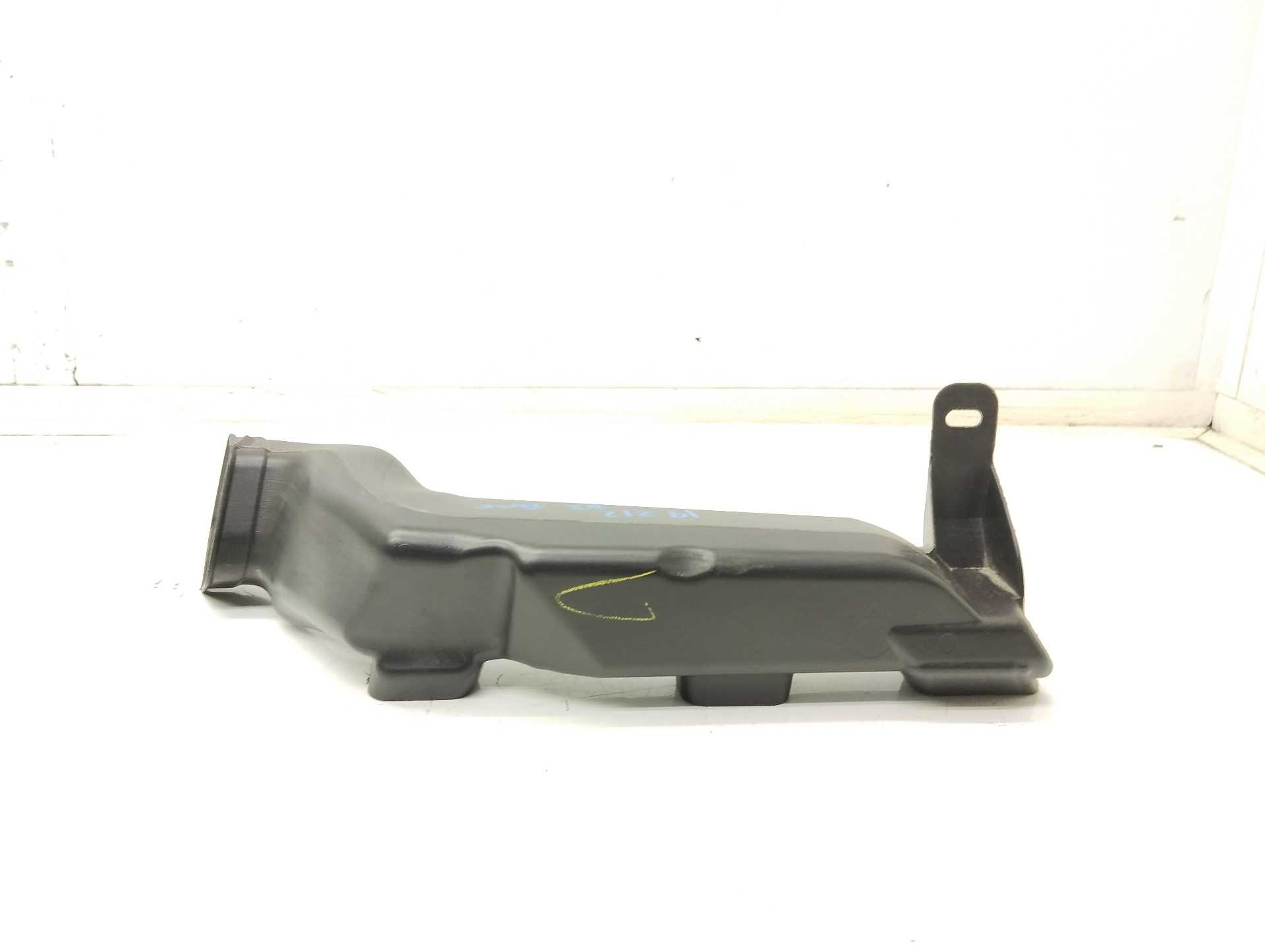 Recambio de moldura interior para renault scenic iv black edition referencia OEM IAM 278330597R  