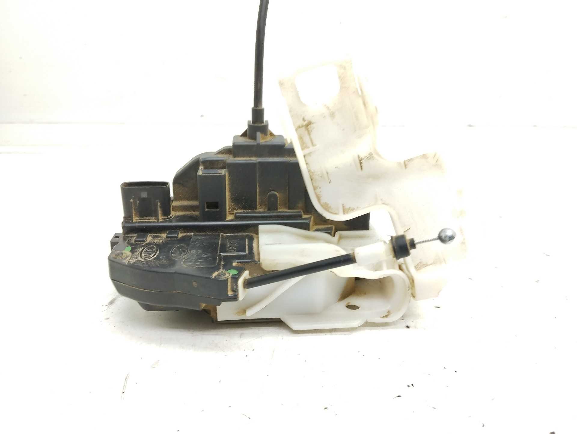 Recambio de cerradura puerta delantera izquierda para kia cee´d drive referencia OEM IAM   