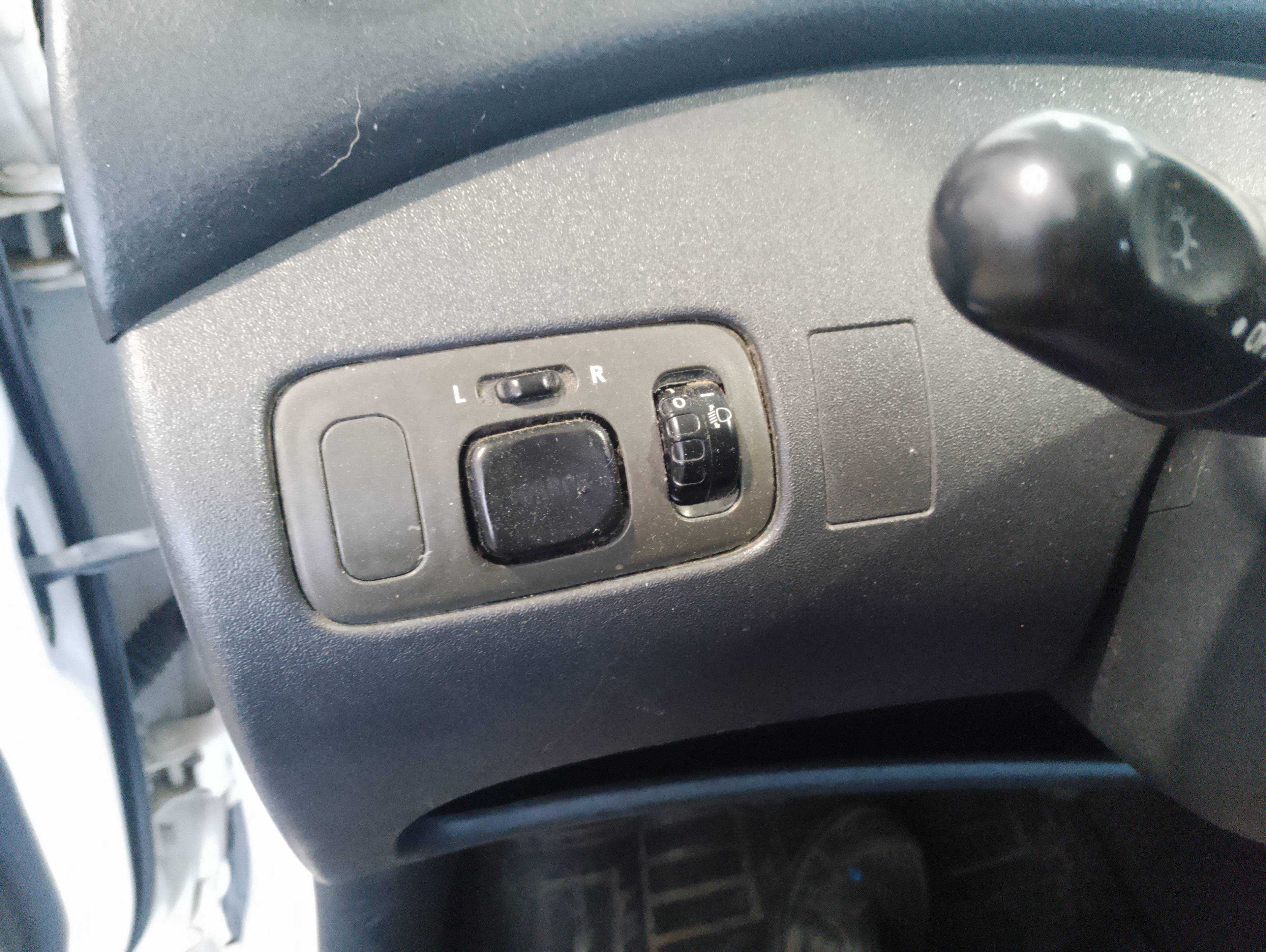 Recambio de mando retrovisor para toyota yaris (ncp1/nlp1/scp1) 1.3 expo referencia OEM IAM   