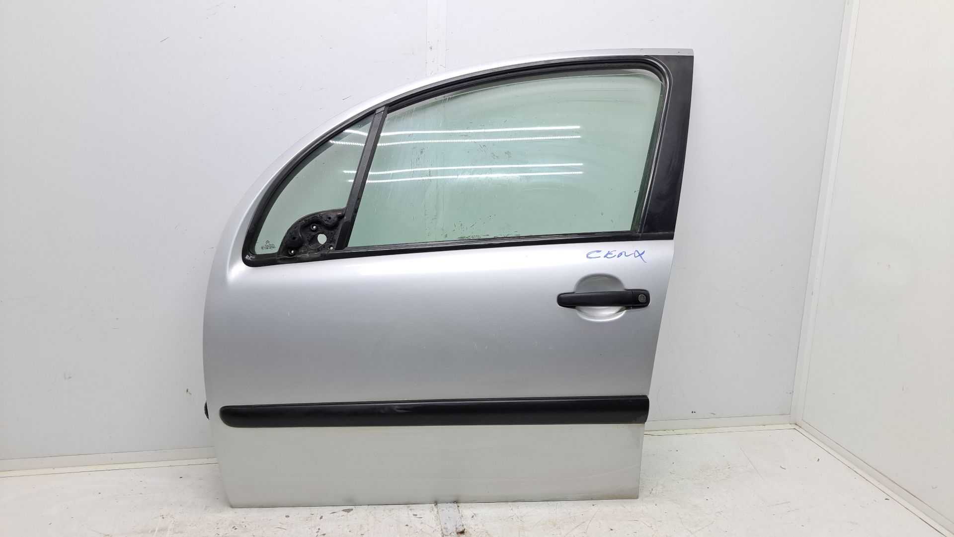 Recambio de puerta delantera izquierda para citroën c3 i (fc_, fn_) 1.1 i referencia OEM IAM 9002V1  