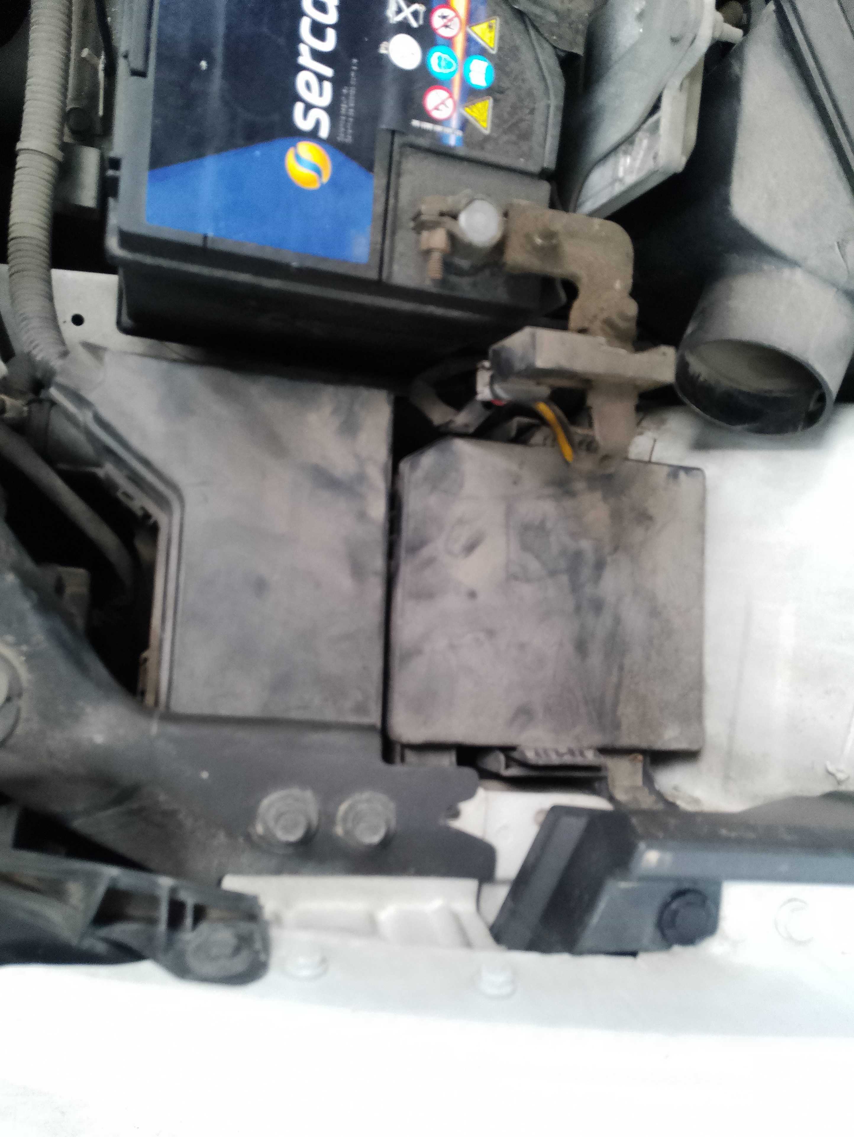 Recambio de caja reles / fusibles para nissan qashqai (j10) acenta referencia OEM IAM   