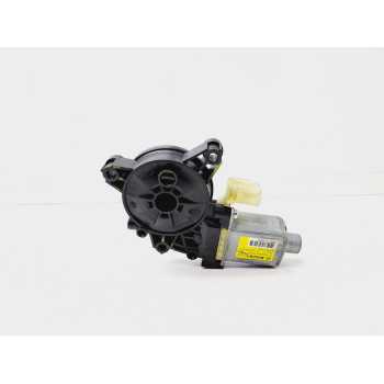 MOTOR ELEVALUNAS DELANTERO DERECHO 82460J7000 F00S1W2275 BOSCH