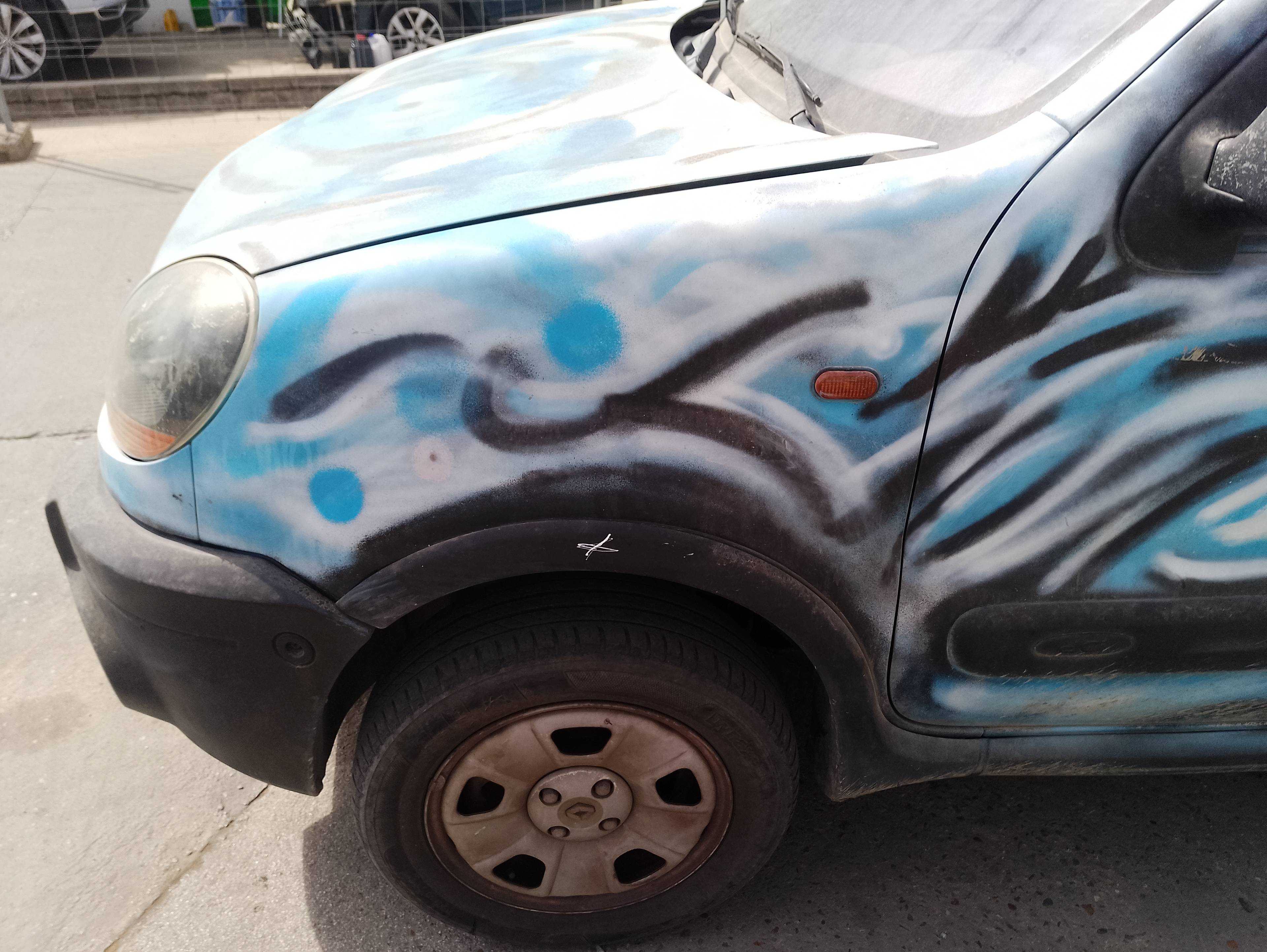 Recambio de aleta delantera izquierda para renault kangoo (f/kc0) authentique 4x4 referencia OEM IAM   