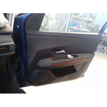 Recambio de guarnecido puerta delantera derecha para dacia sandero iii essential referencia OEM IAM   