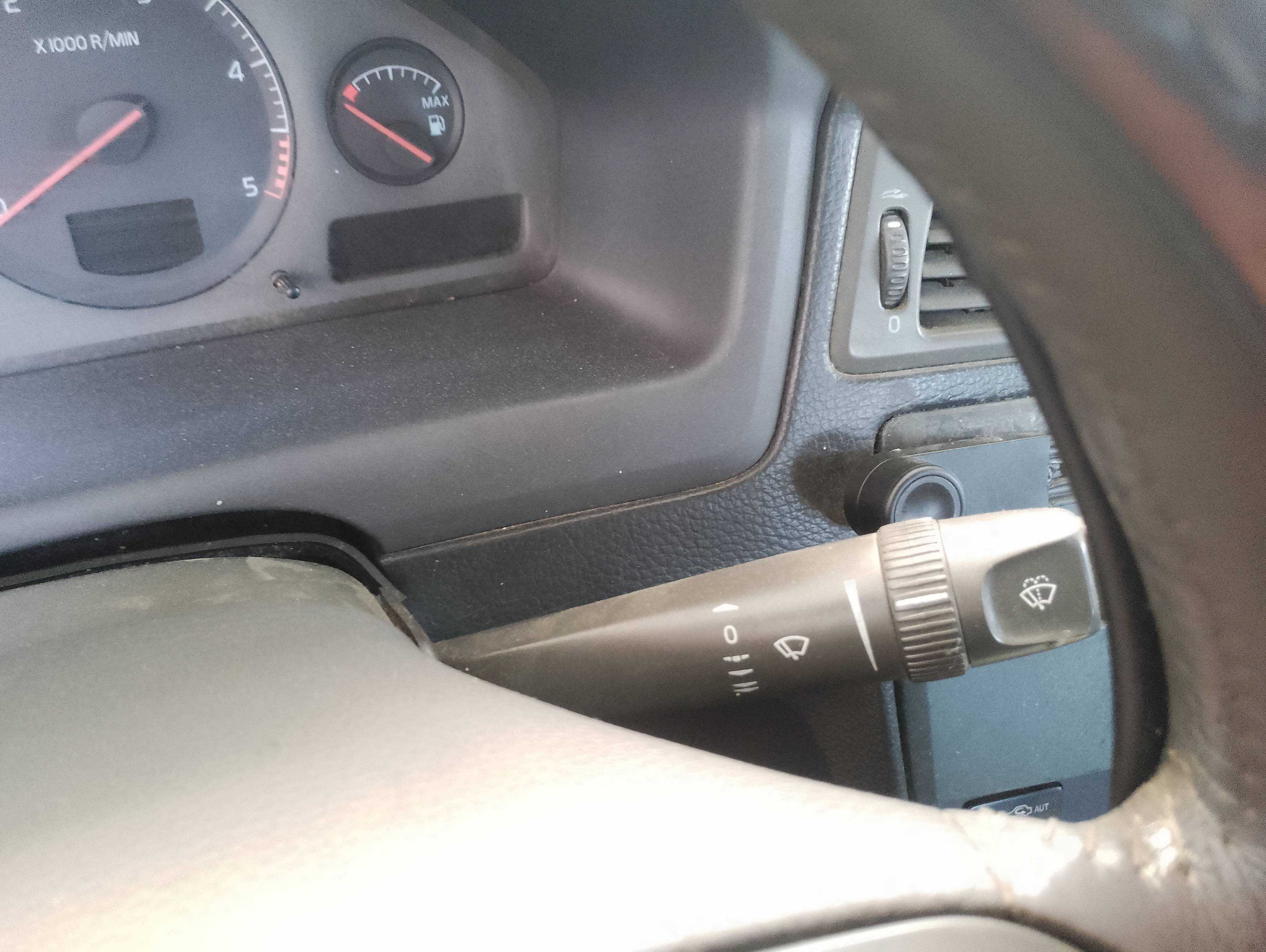 Recambio de mando limpia para volvo s60 berlina 2.4 d referencia OEM IAM   