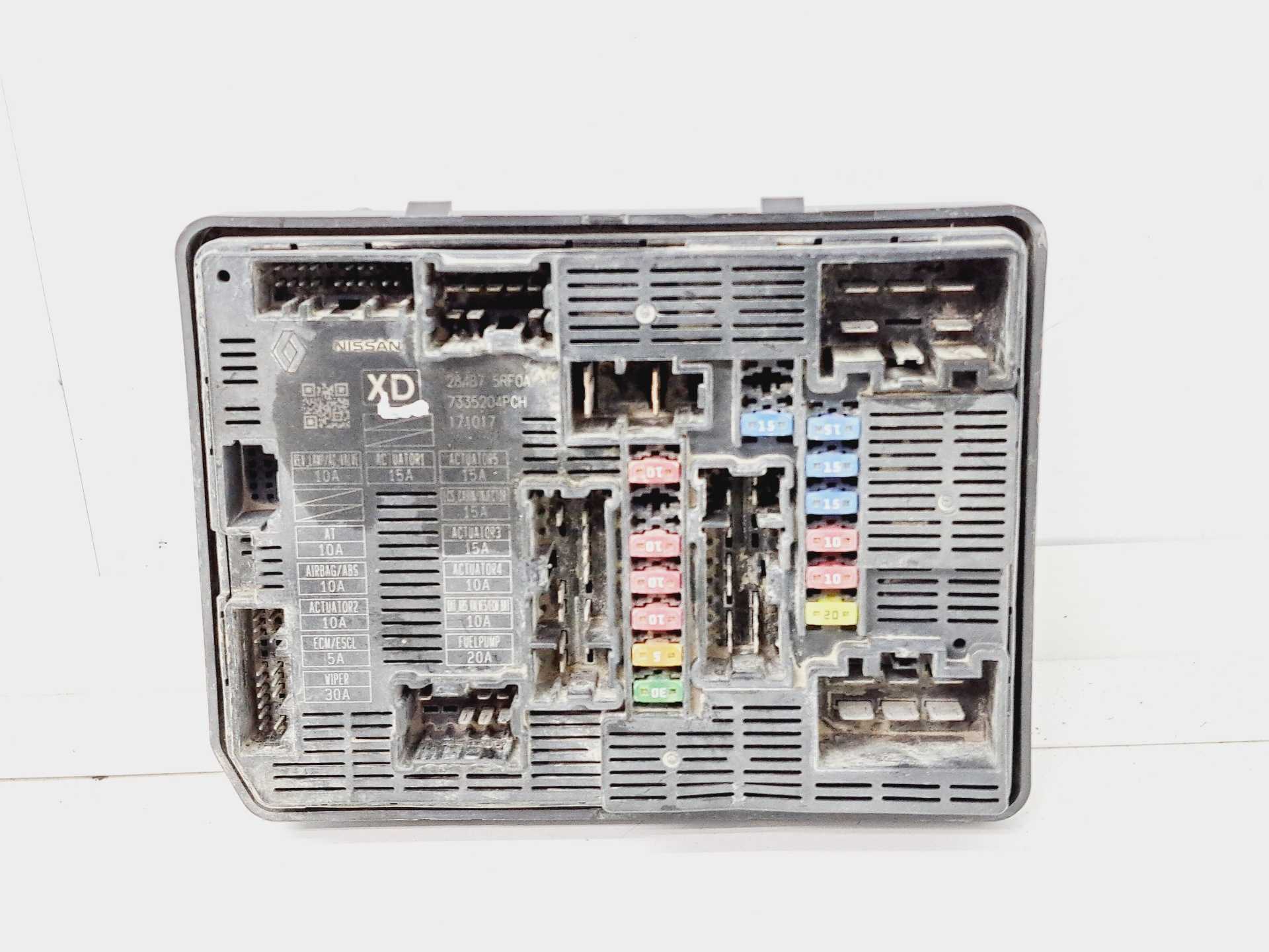 Recambio de caja reles / fusibles para nissan micra v (k14) acenta referencia OEM IAM 284B75RF0A  
