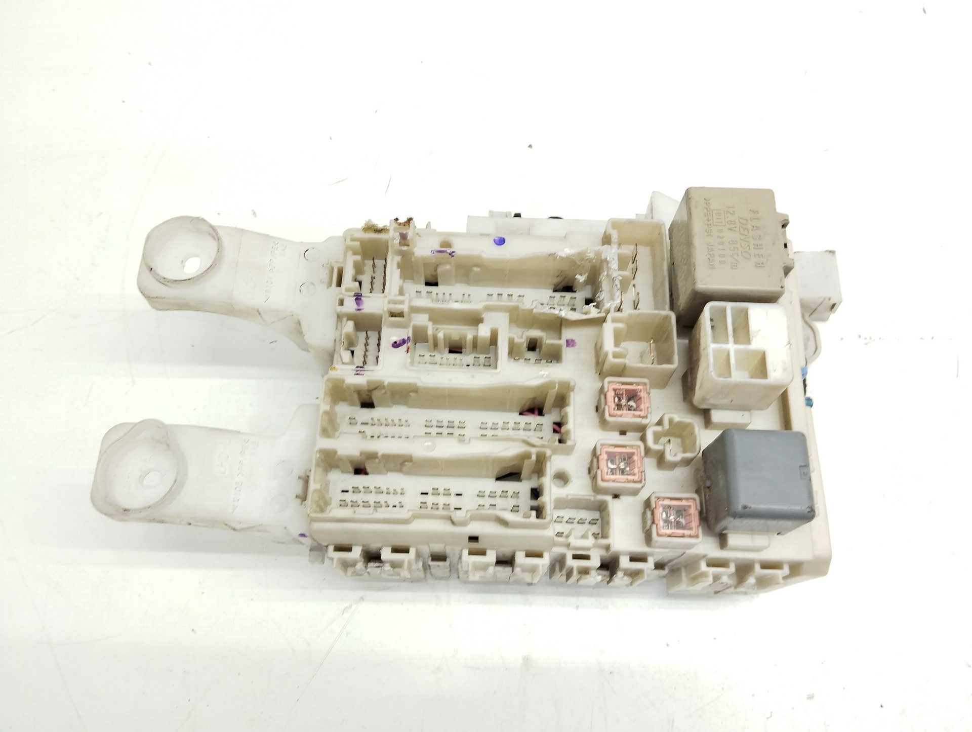 Recambio de caja reles / fusibles para toyota rav 4 (a3) executive referencia OEM IAM   