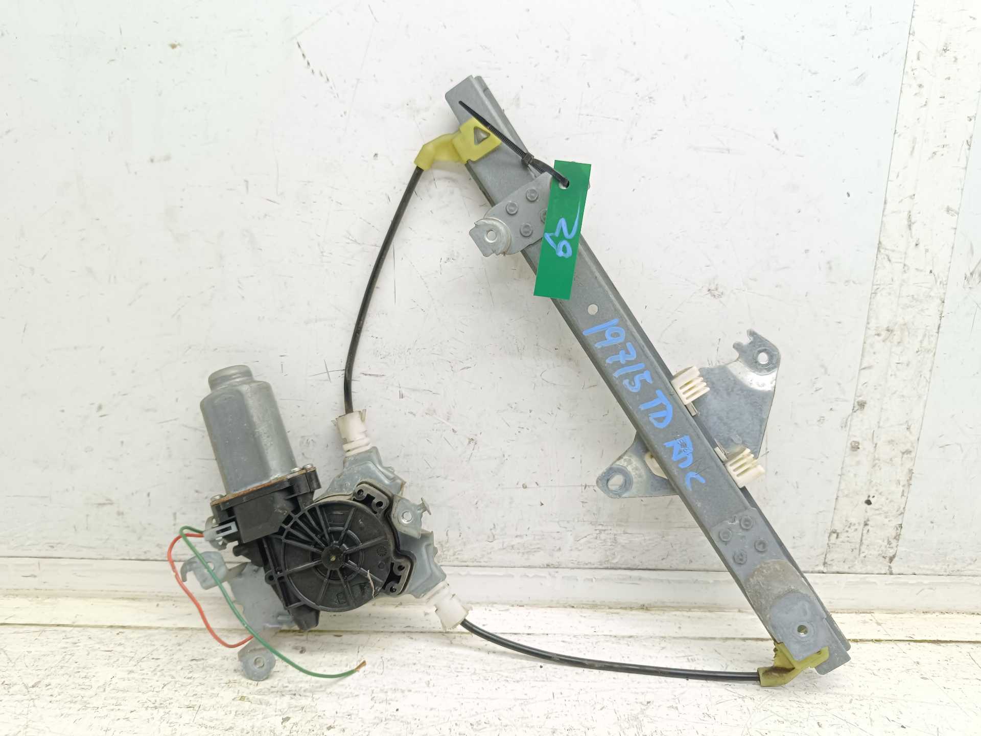 Recambio de elevalunas trasero derecho para nissan qashqai (j10) acenta referencia OEM IAM   