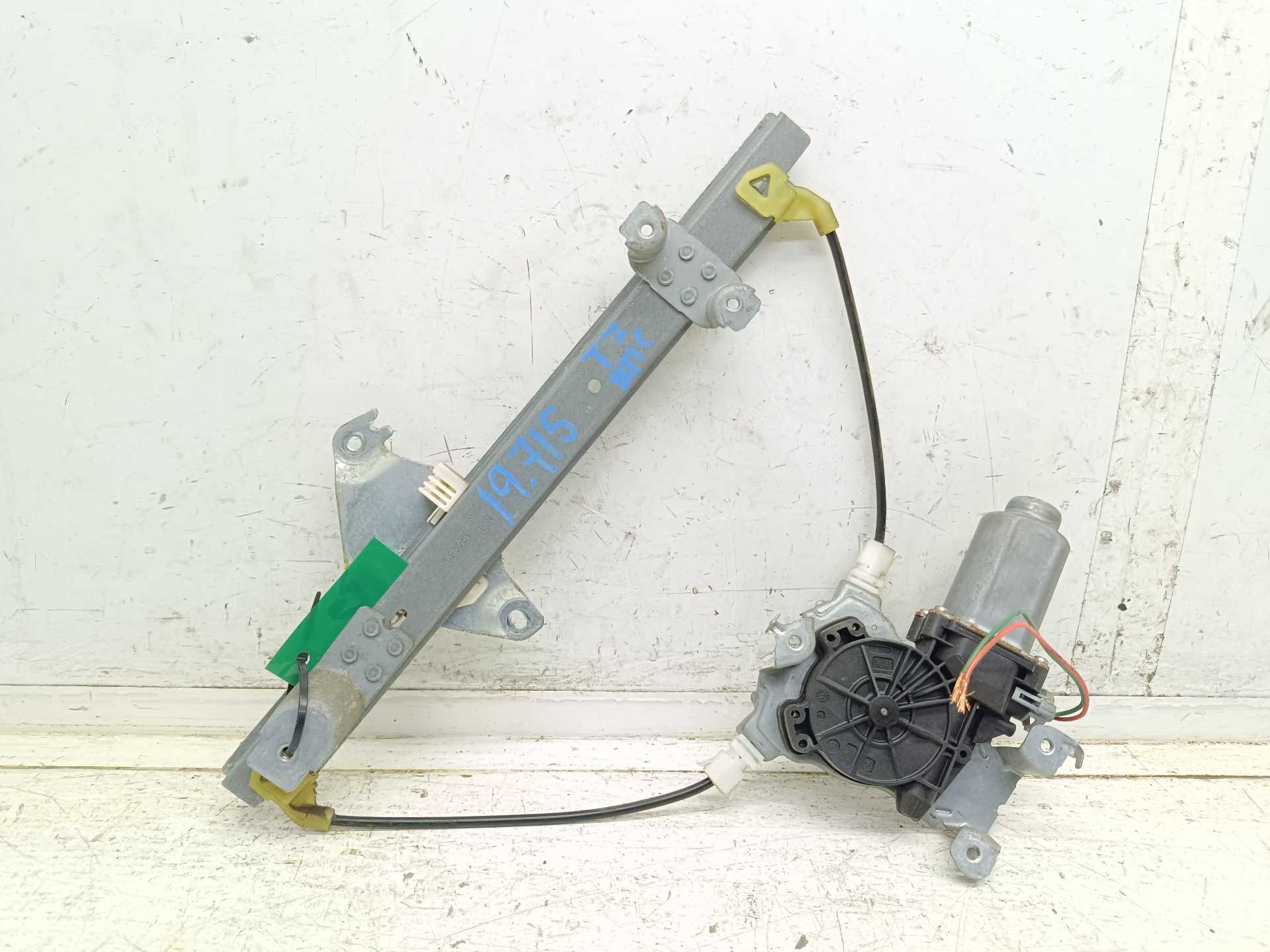 Recambio de elevalunas trasero izquierdo para nissan qashqai (j10) acenta referencia OEM IAM 402191A  