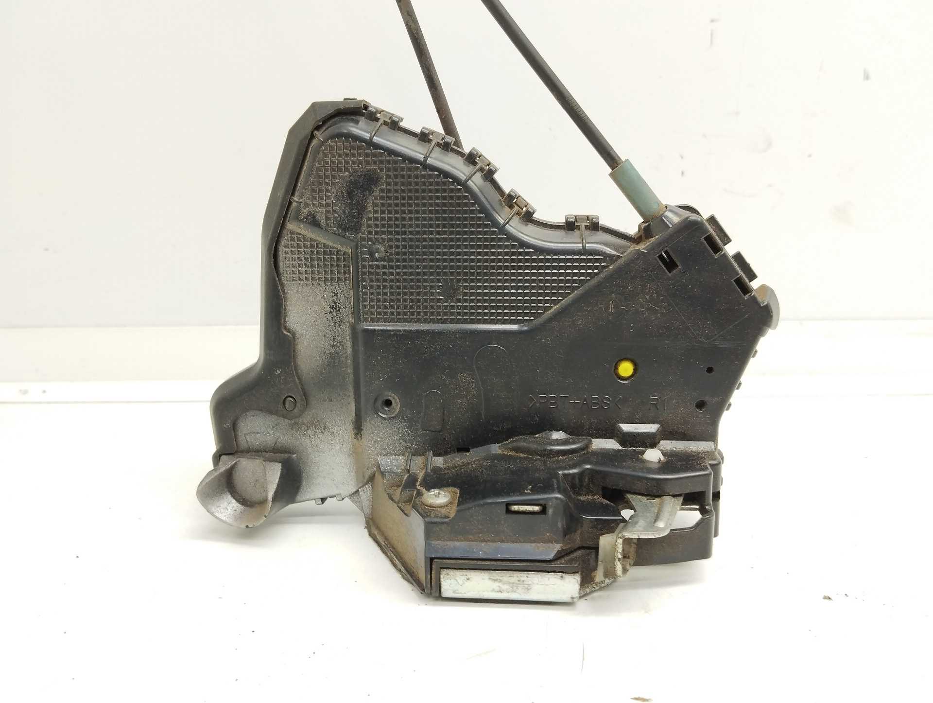 Recambio de cerradura puerta delantera derecha para toyota rav 4 (a3) executive referencia OEM IAM   