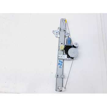 ELEVALUNAS DELANTERO IZQUIERDO 807305FA1A 0620403840 807215FA2A