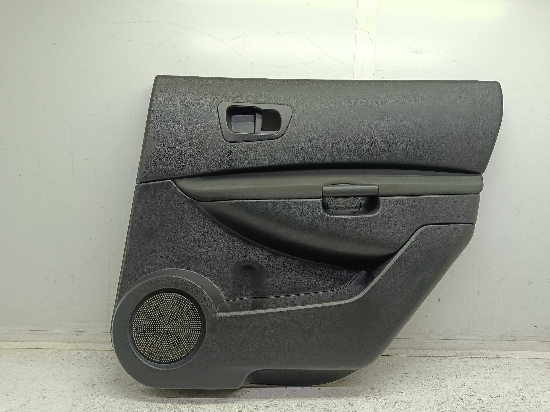 Recambio de guarnecido puerta trasera derecha para nissan qashqai (j10) acenta referencia OEM IAM 82976EY10A  