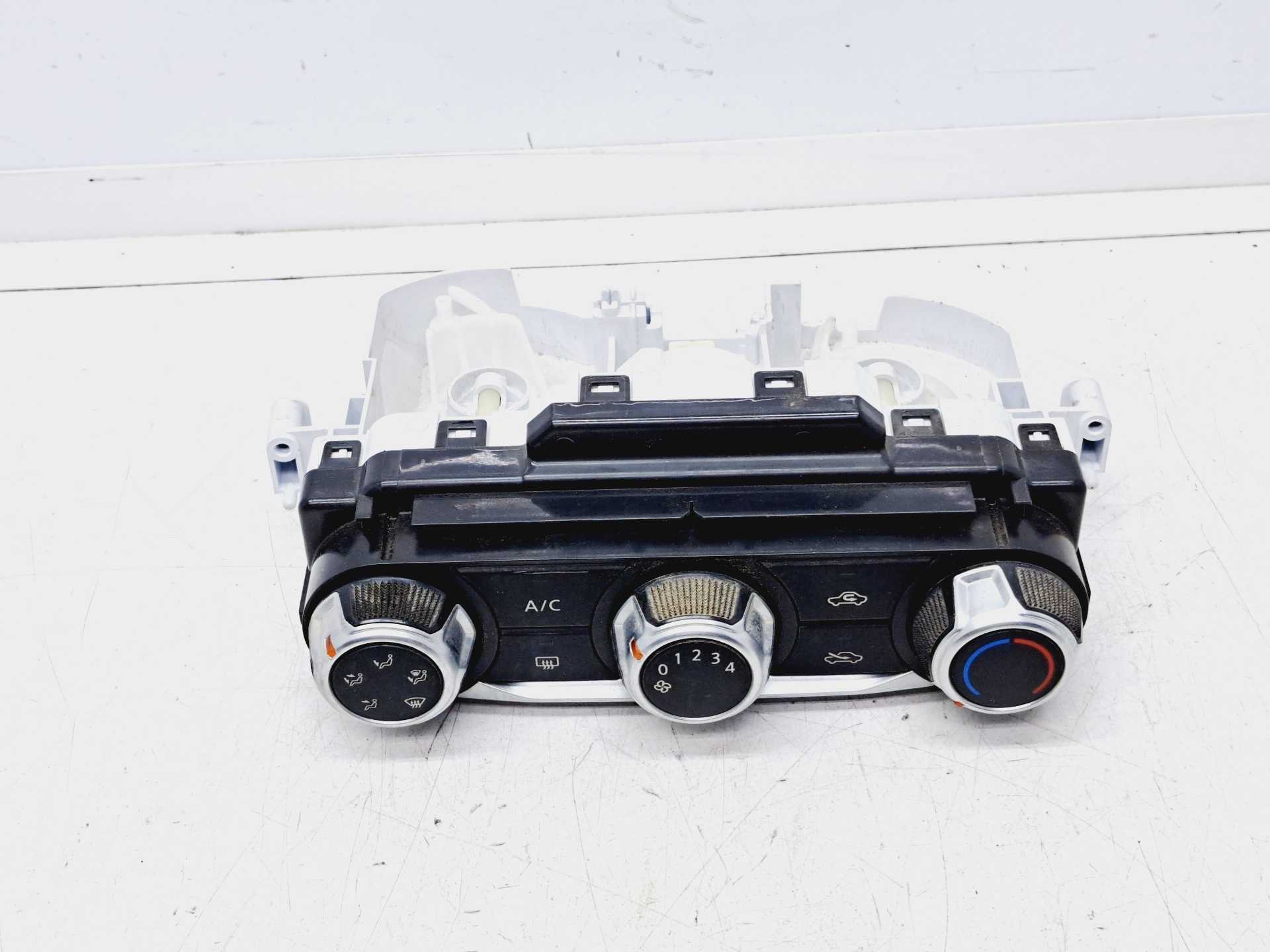Recambio de mando calefaccion / aire acondicionado para nissan micra v (k14) acenta referencia OEM IAM XS1464310470  