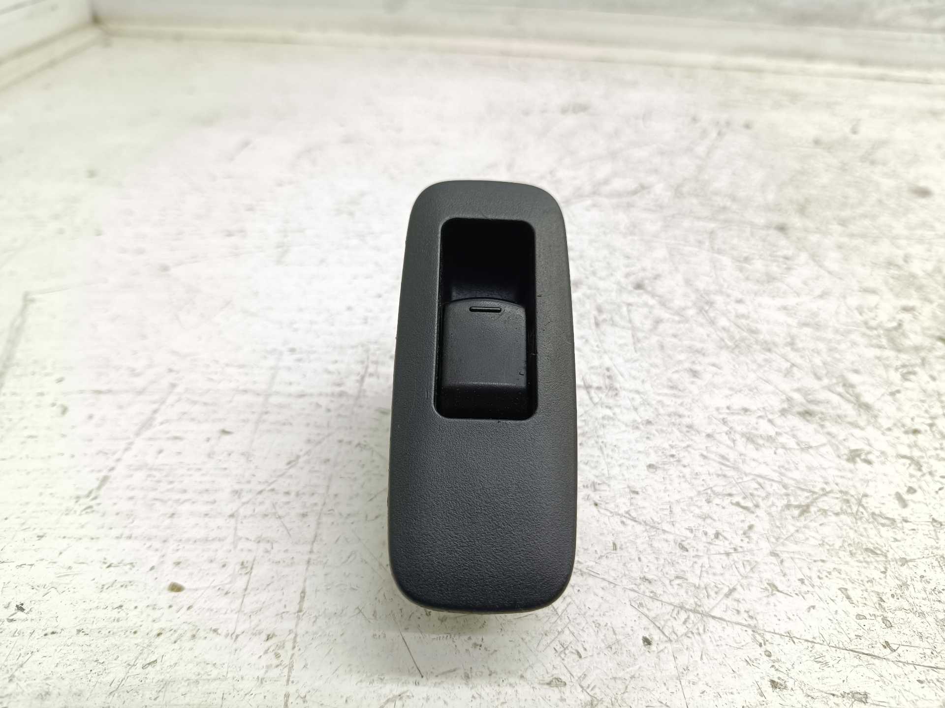 Recambio de mando elevalunas trasero derecho para nissan qashqai (j10) acenta referencia OEM IAM  254114CE0A 