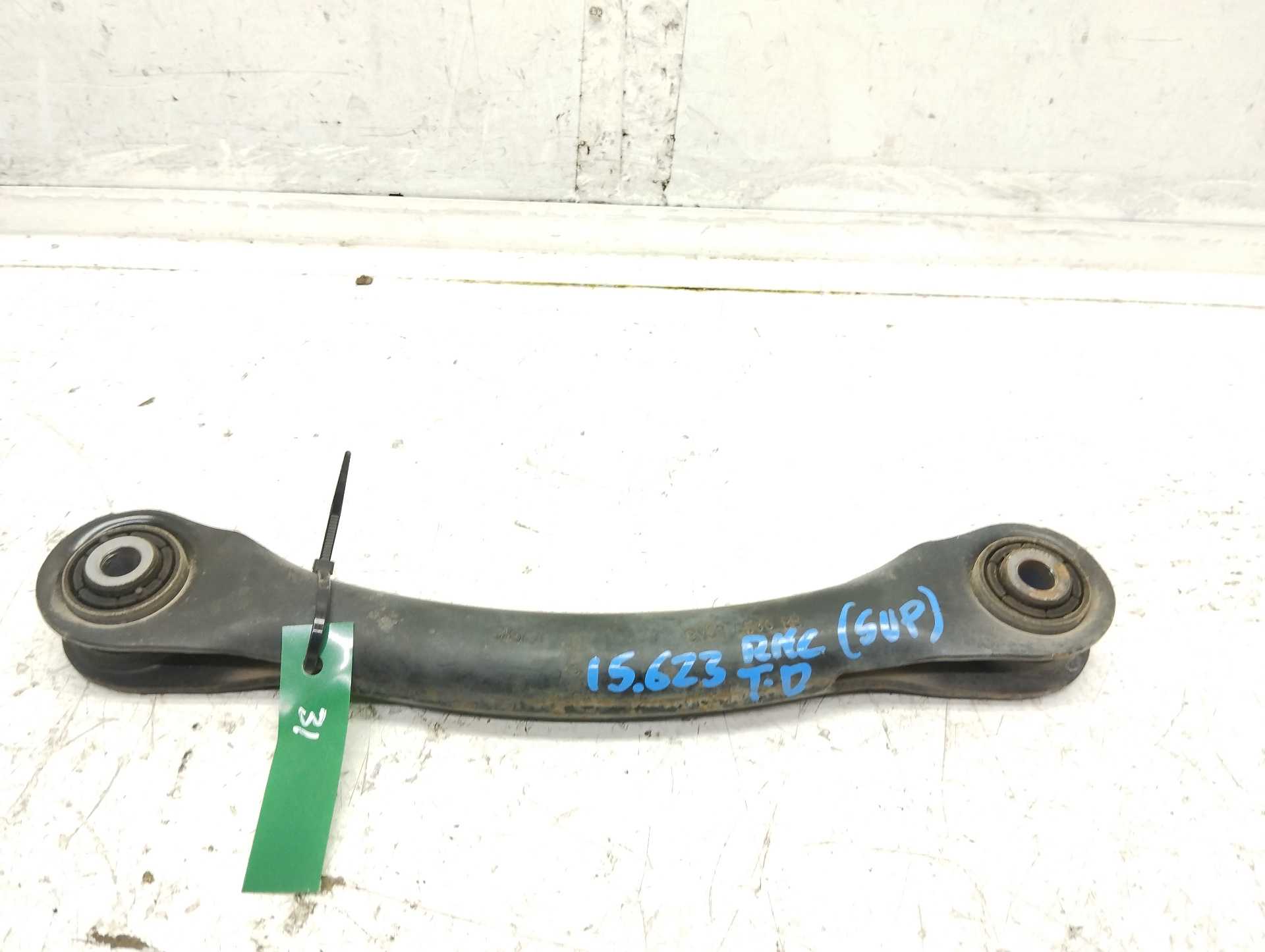 Recambio de brazo suspension superior trasero derecho para ford kuga (cbs) st-line 2wd referencia OEM IAM BV615500BB  