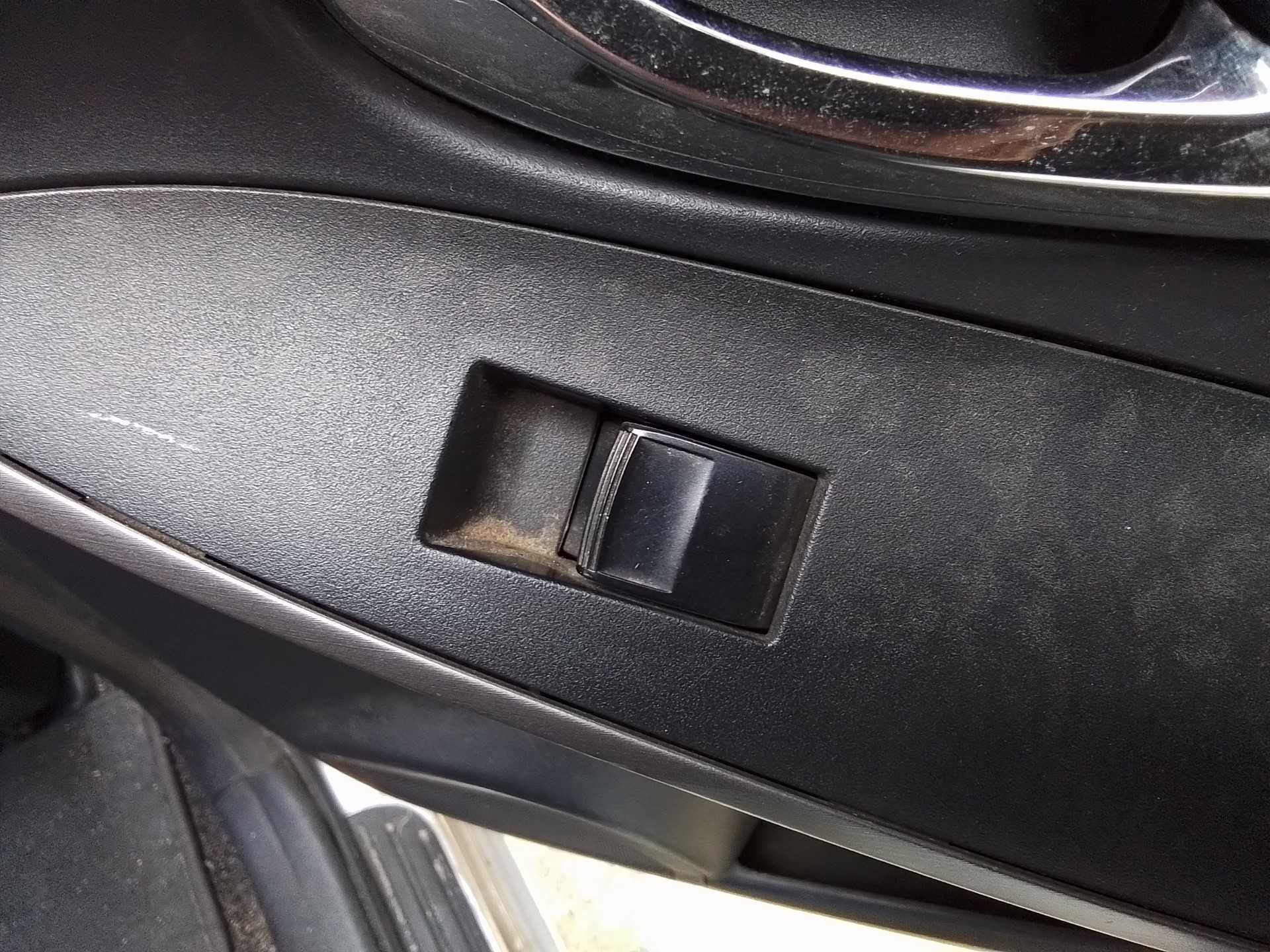 Recambio de mando elevalunas trasero derecho para toyota rav 4 (a3) executive referencia OEM IAM   