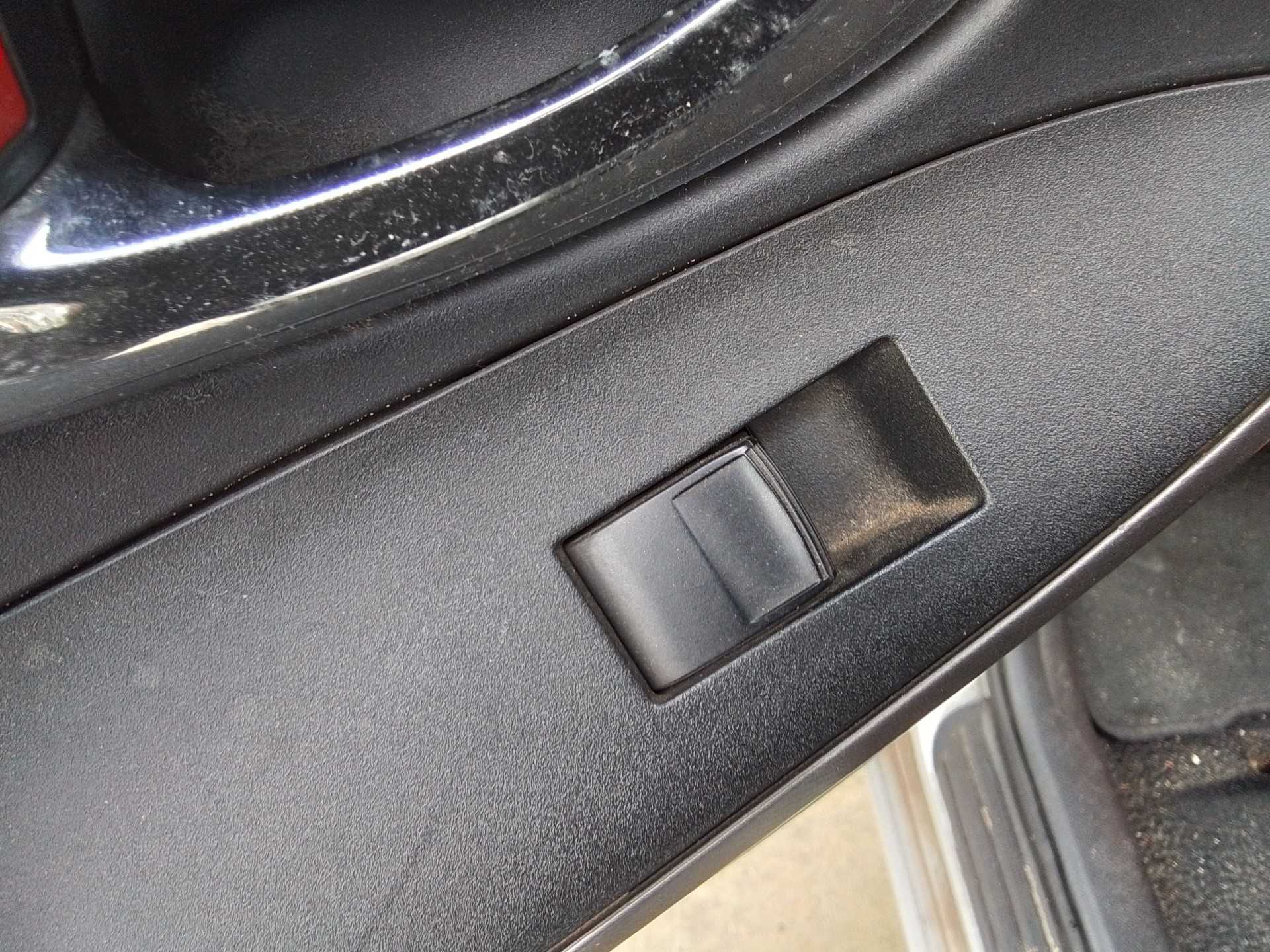 Recambio de mando elevalunas trasero izquierdo para toyota rav 4 (a3) executive referencia OEM IAM   