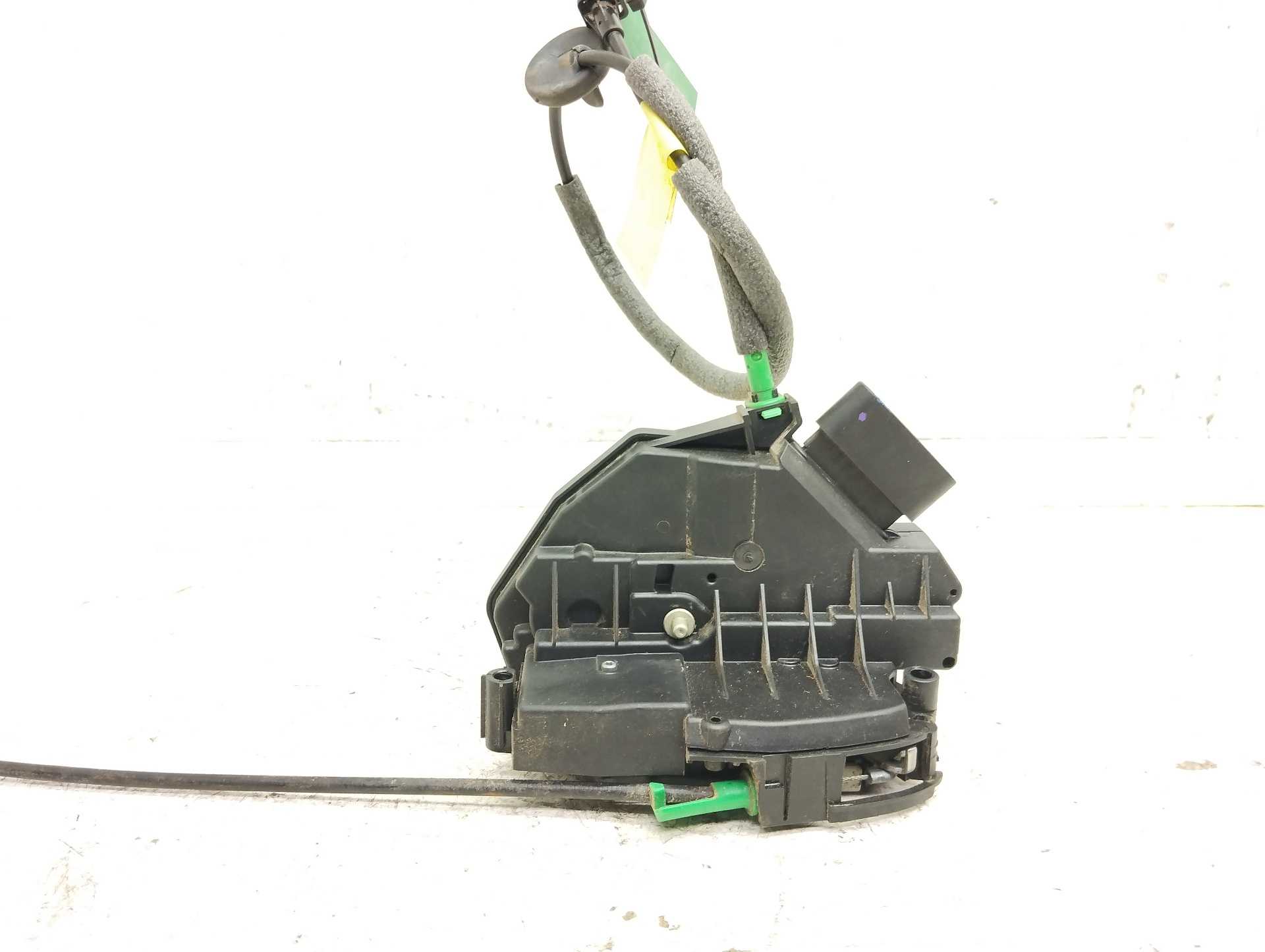Recambio de cerradura puerta delantera derecha para ford kuga (cbs) st-line 2wd referencia OEM IAM BM5AA21812DF 921762106 