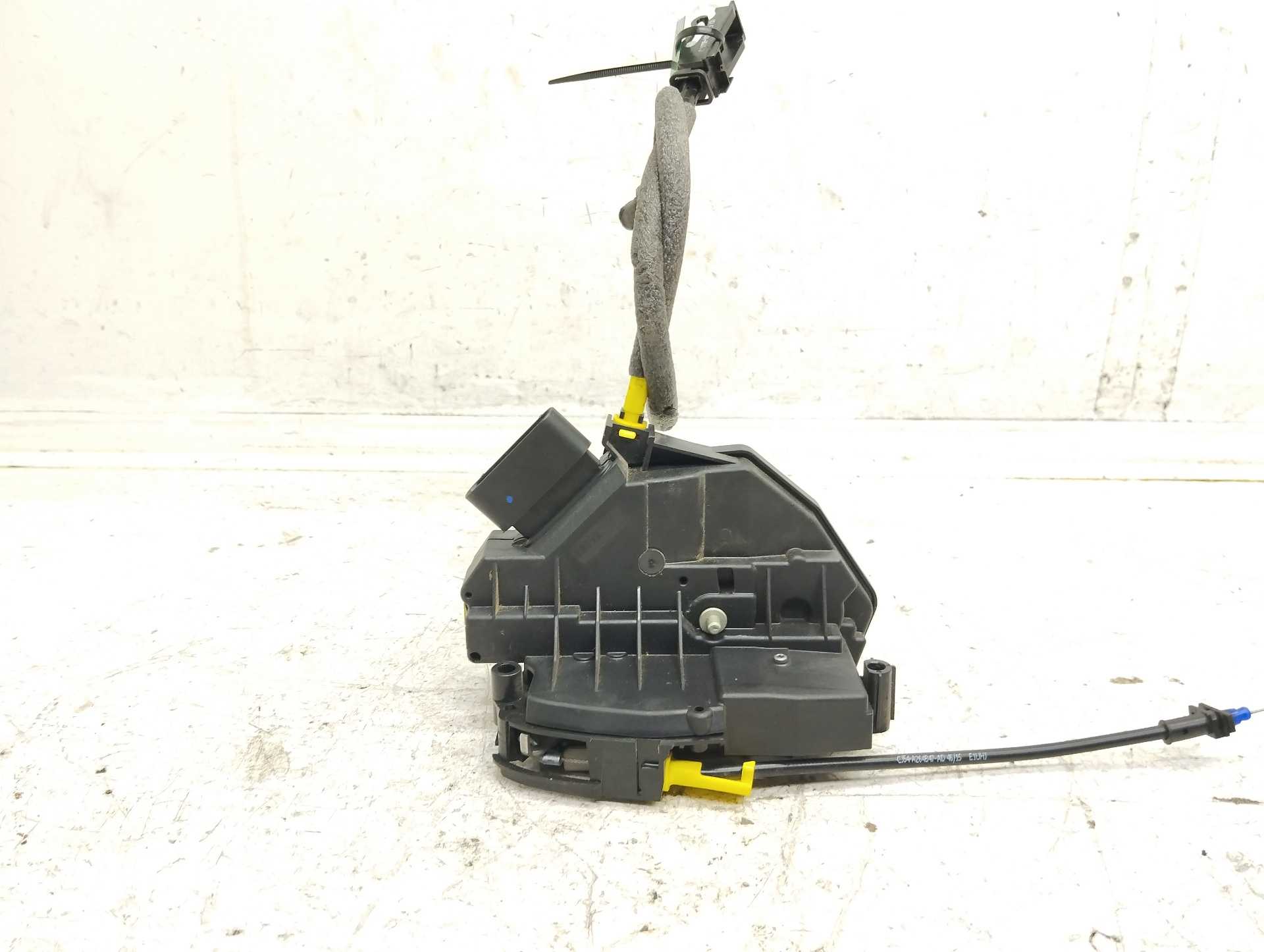 Recambio de cerradura puerta trasera izquierda para ford kuga (cbs) st-line 2wd referencia OEM IAM BM5AA26413BF 921767106 