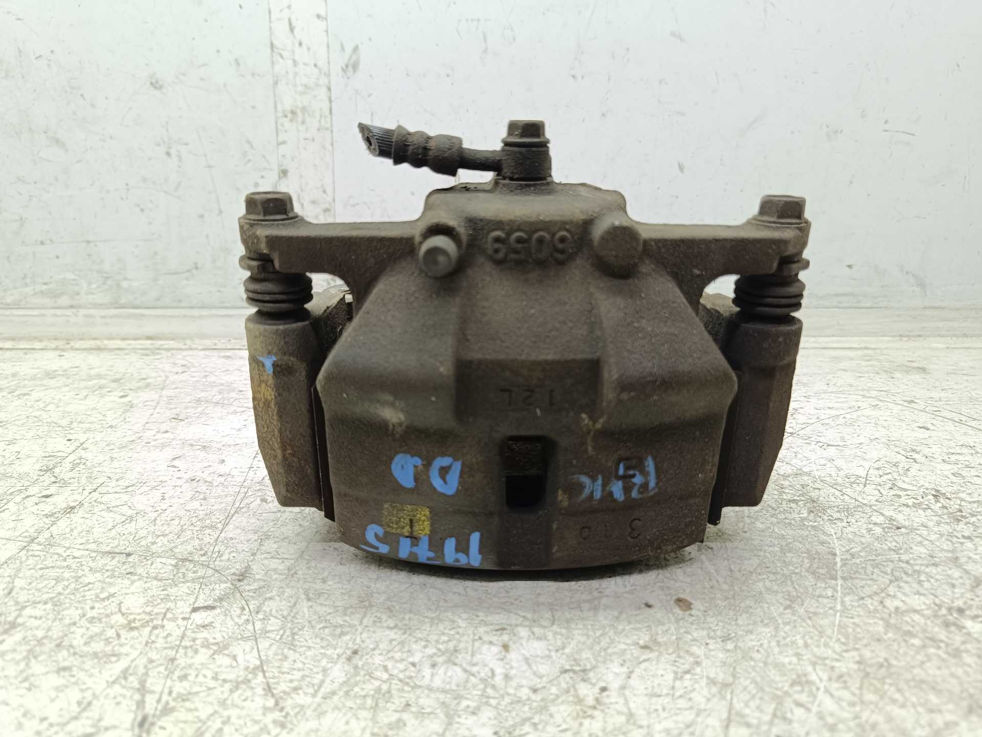 Recambio de pinza de freno delantera derecha para nissan qashqai (j10) acenta referencia OEM IAM 41001JD00A  