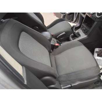 ASIENTO DELANTERO DERECHO 